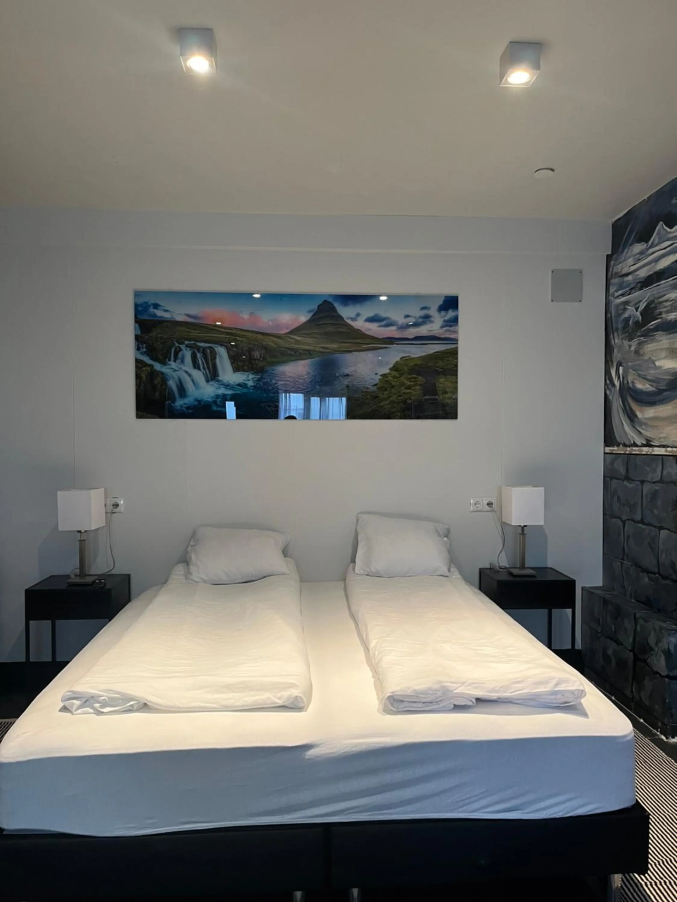 Bed in Hotel Duus by Keflavik Airport