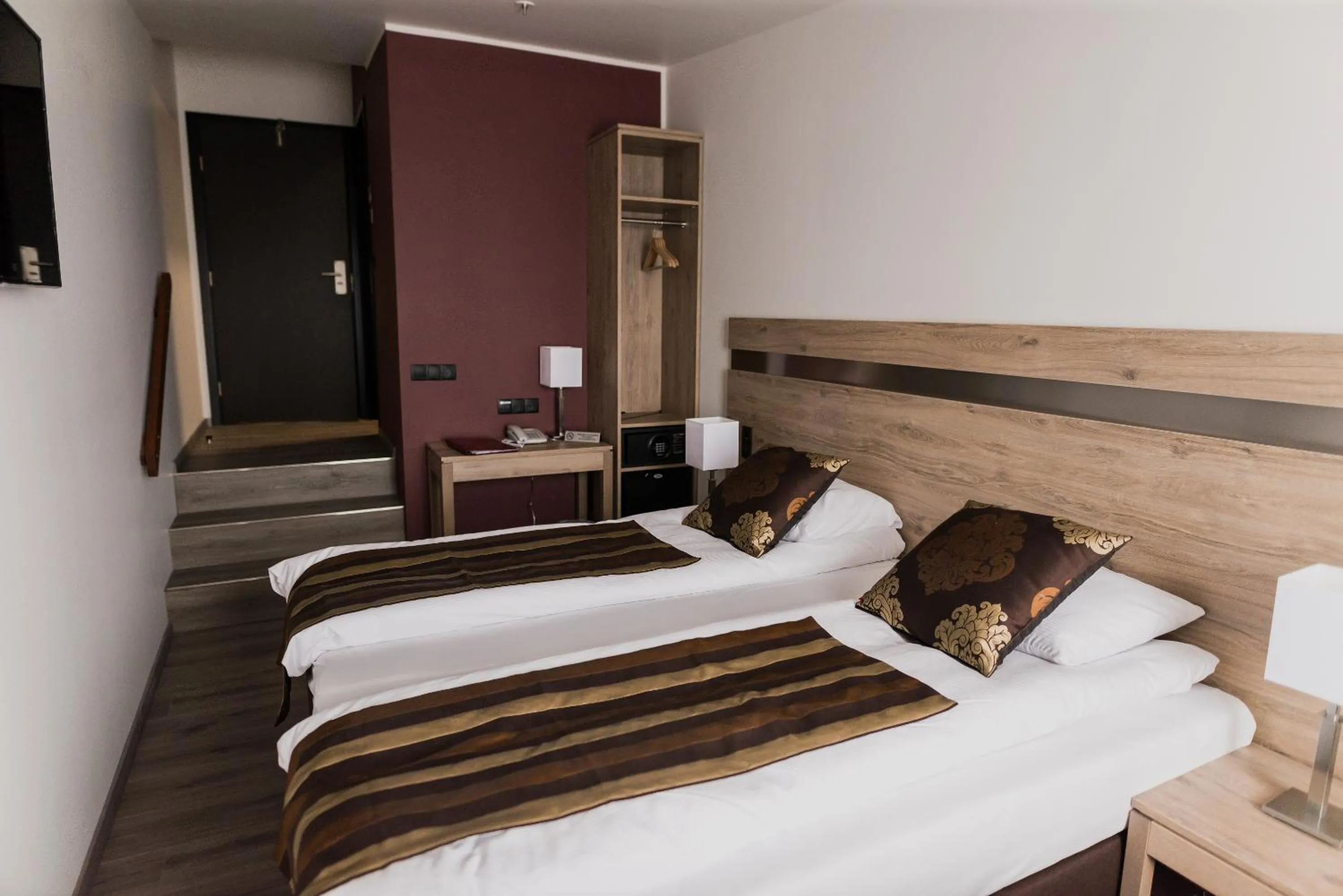 Bed in Hotel Duus by Keflavik Airport