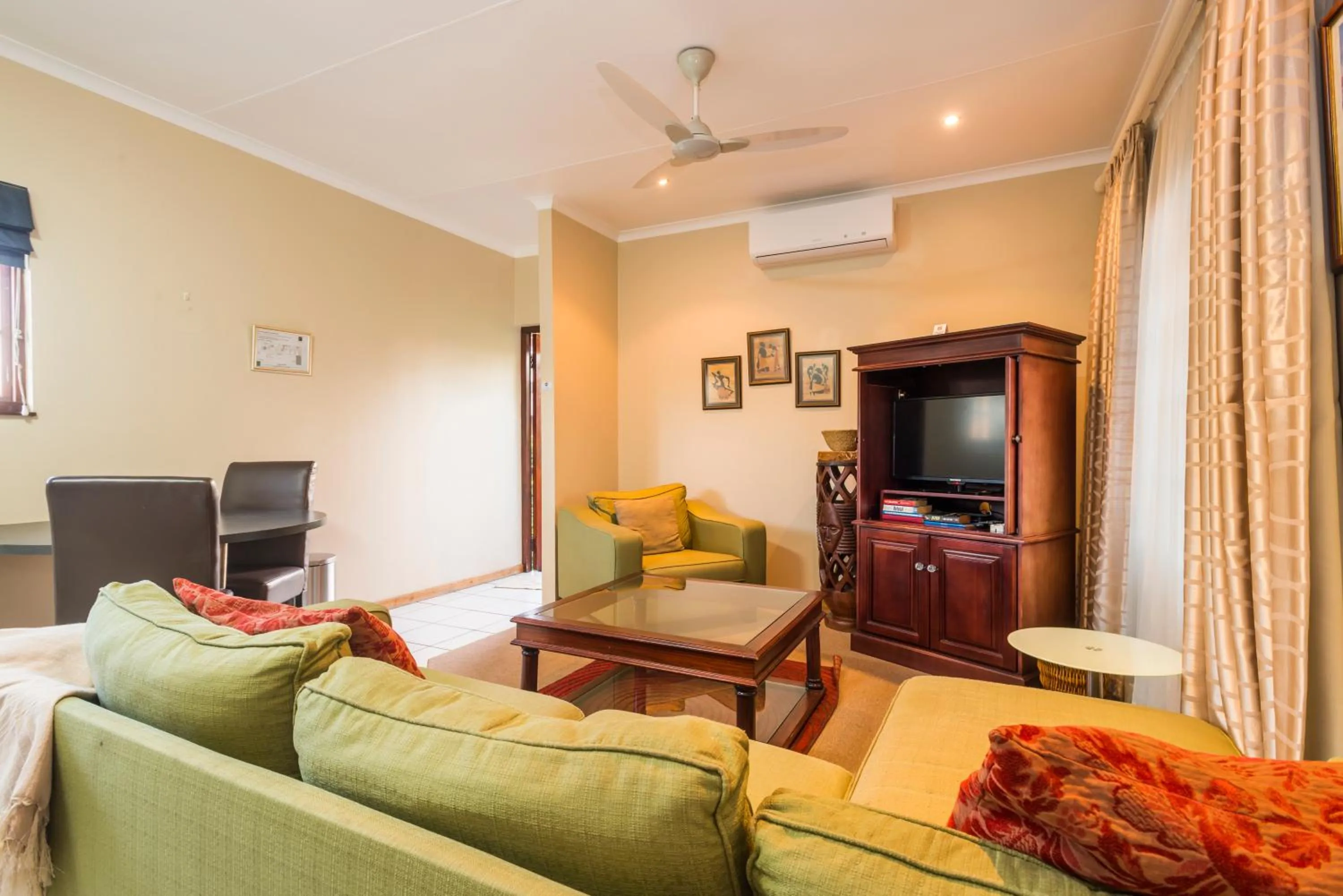 Seating area in Westville Bed and Breakfast