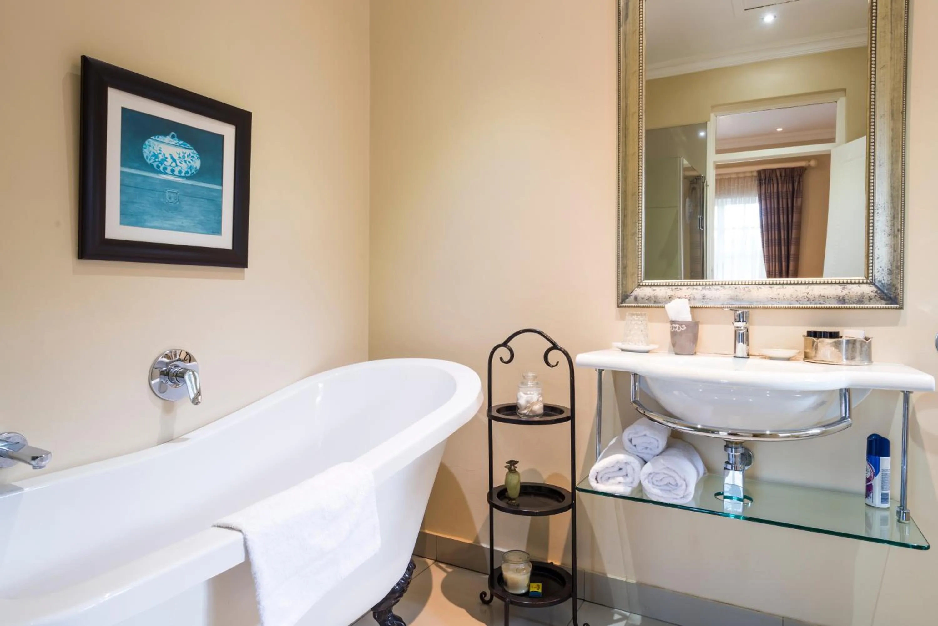 Bathroom in Westville Bed and Breakfast