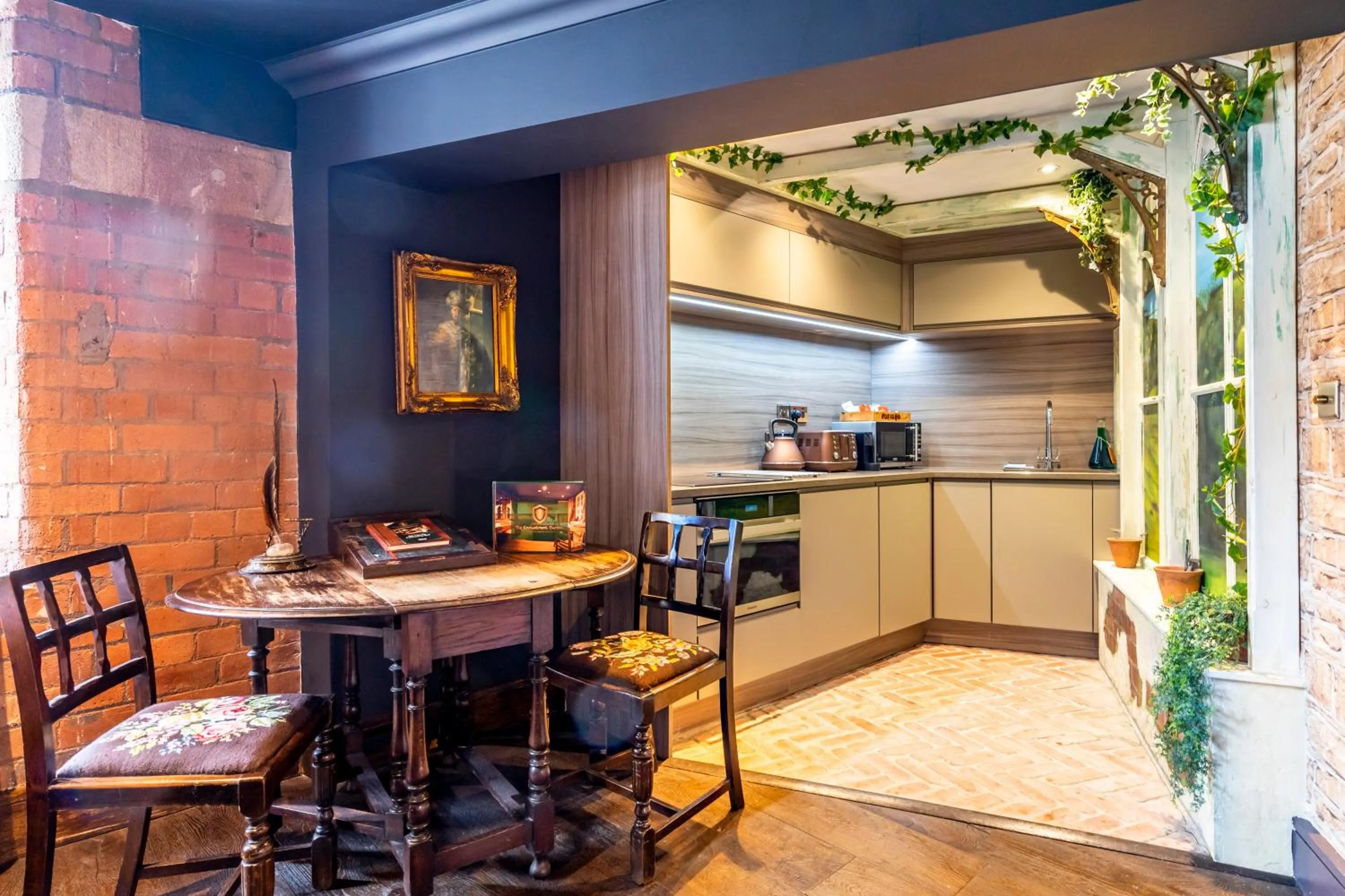 Kitchen or kitchenette in The Enchantment Chamber