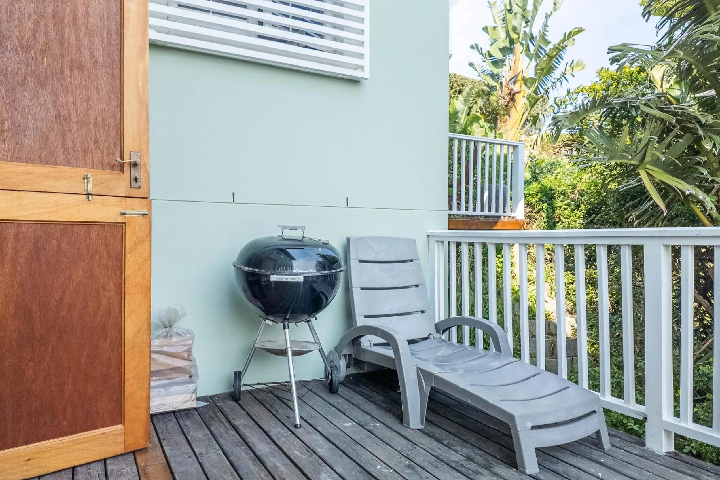 BBQ facilities in Glenview Heads Apartments