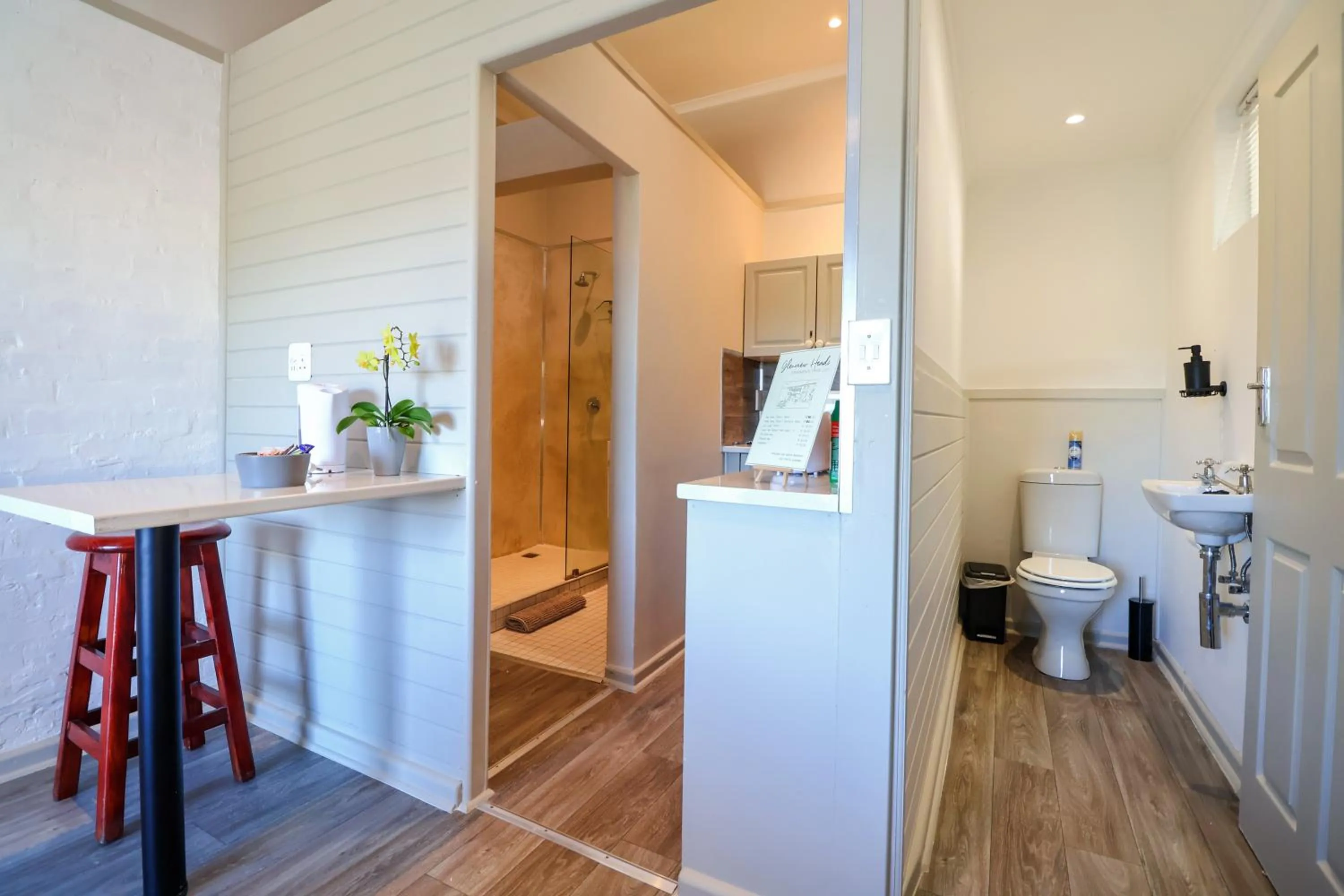 Toilet in Glenview Heads Apartments