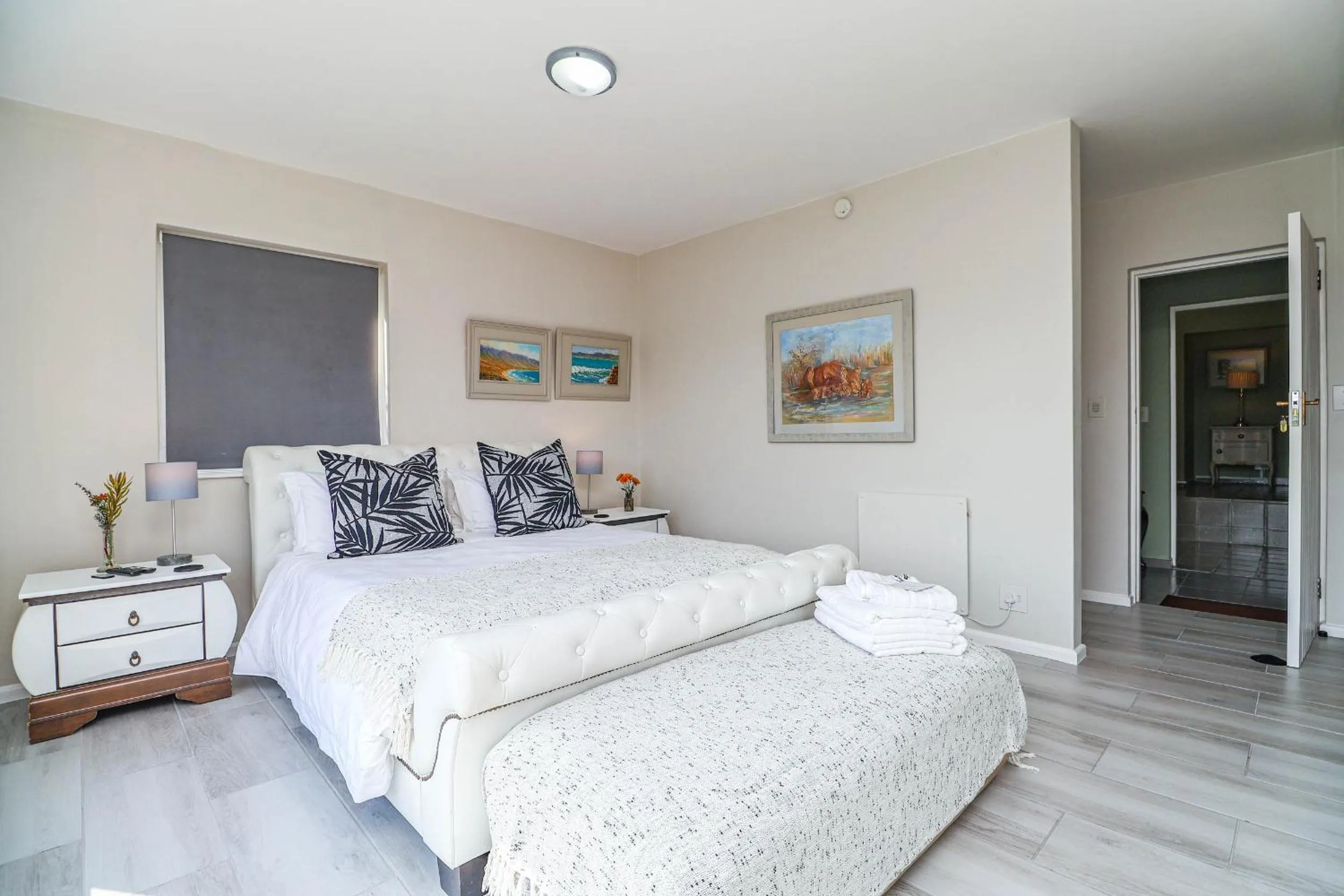 Bed in Glenview Heads Apartments