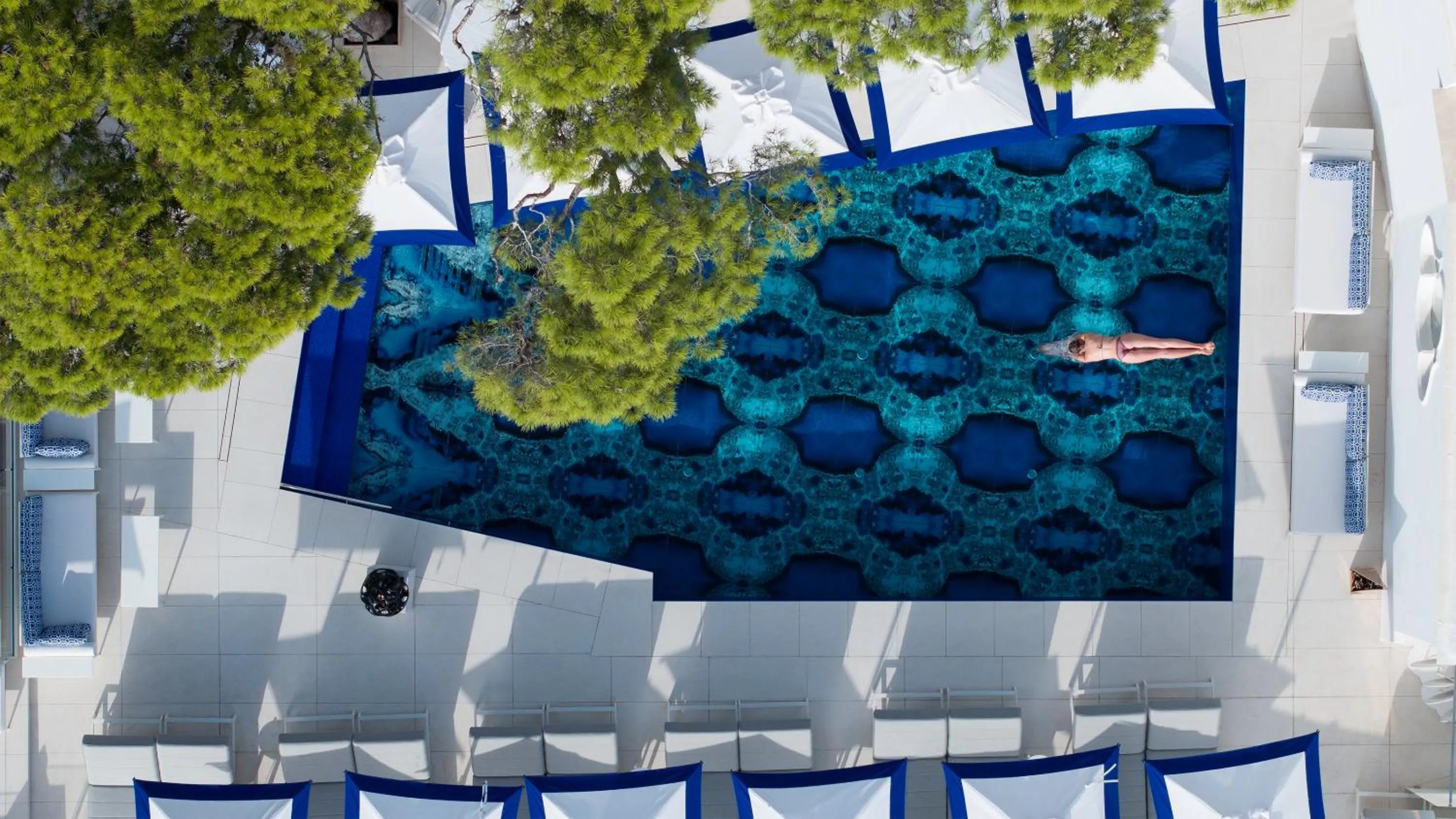 Swimming pool in Hotel Scalinatella