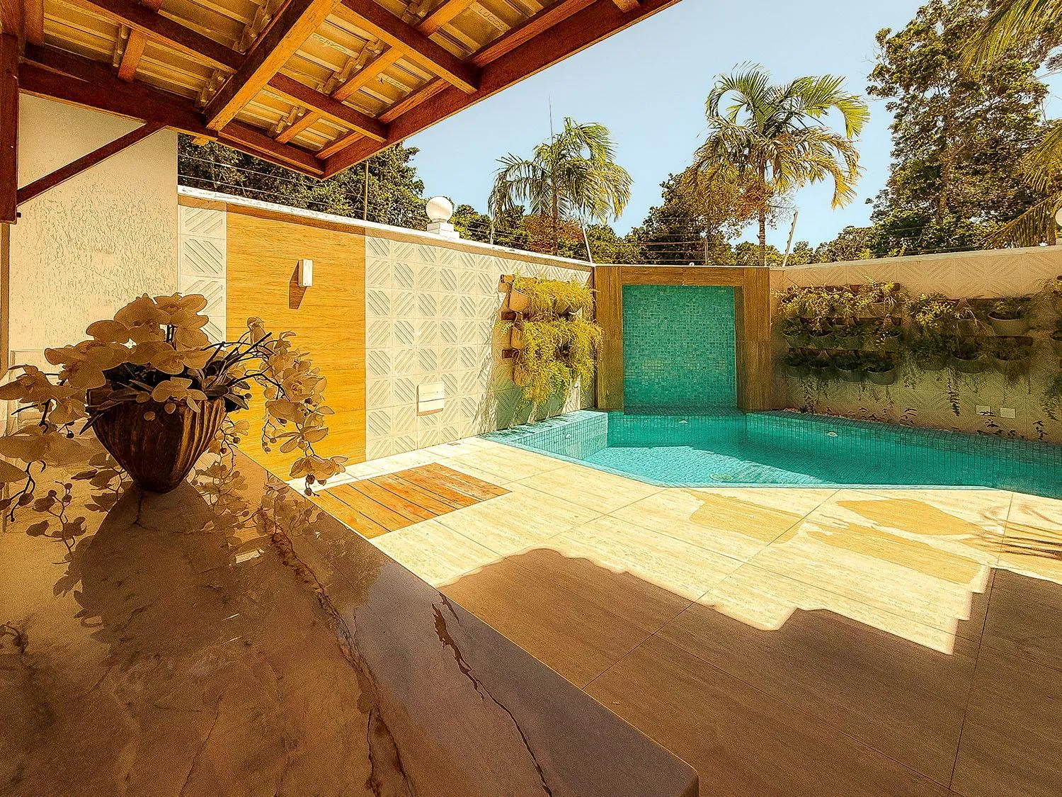 Mont Ararat Alto da Pitinga - Rede Tonziro