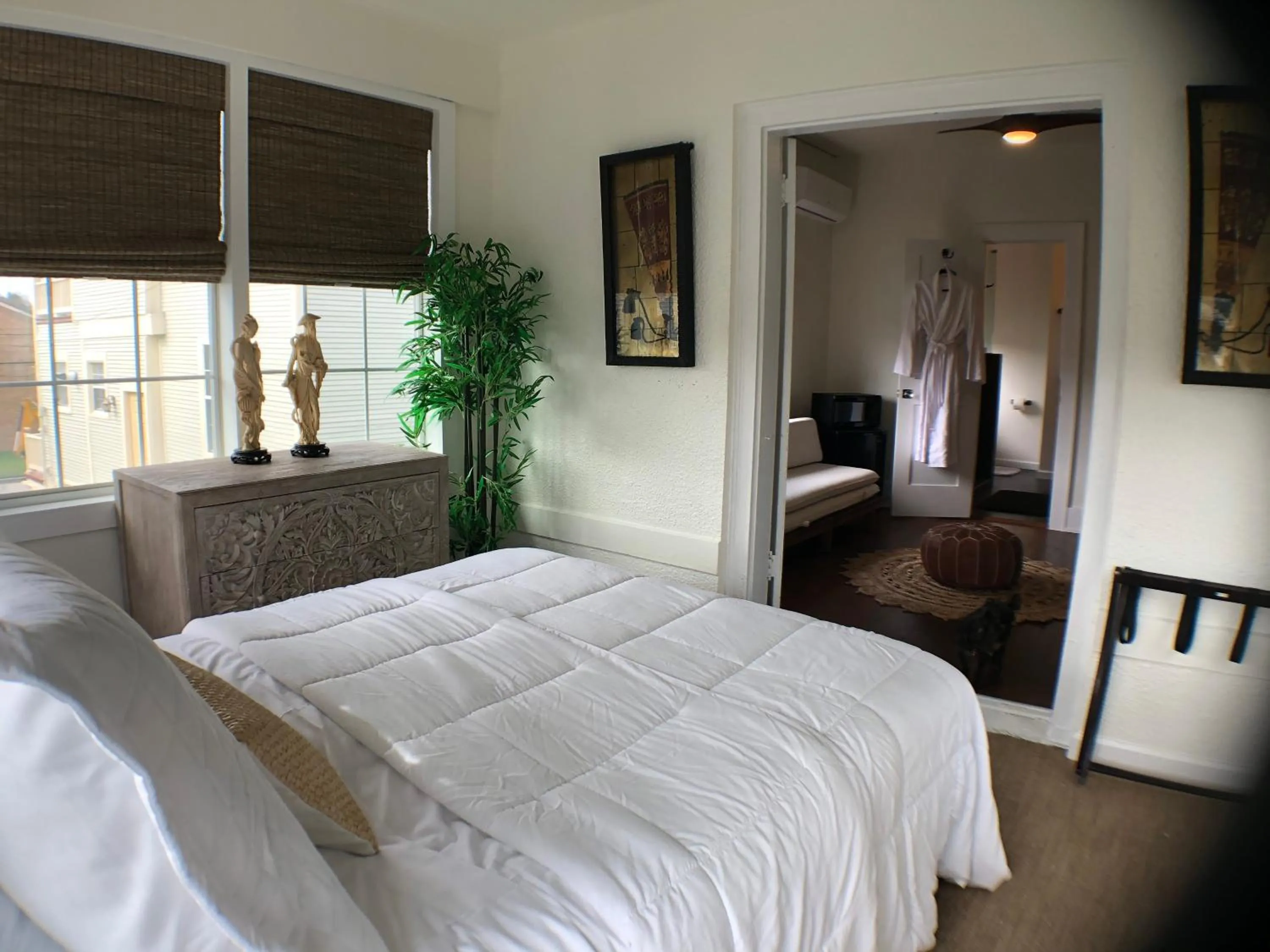 Bed in Avenue O Bed and Breakfast