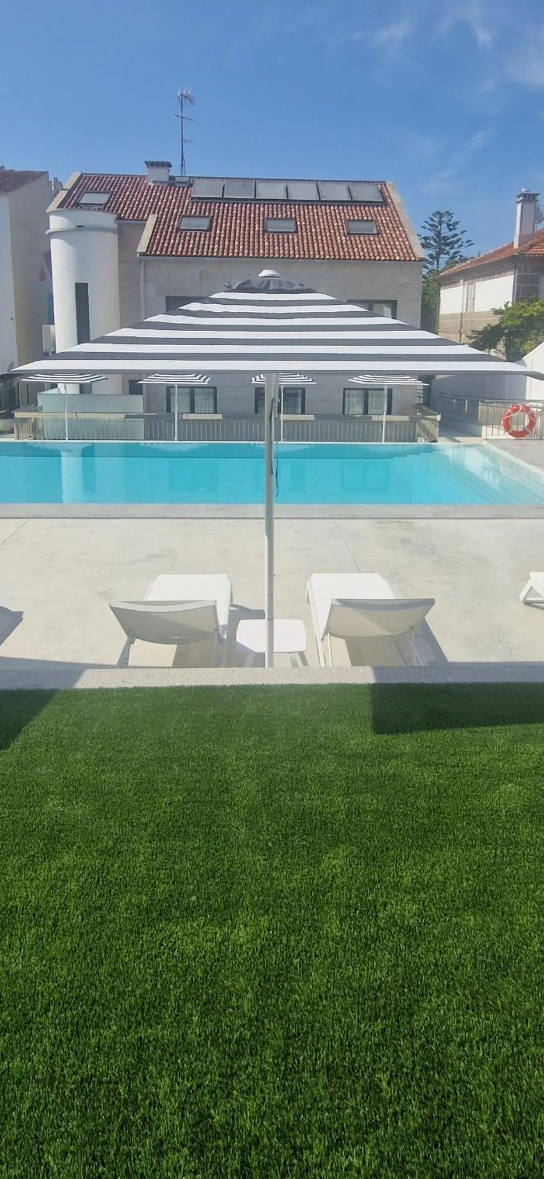 Swimming pool in La Suite Hotel