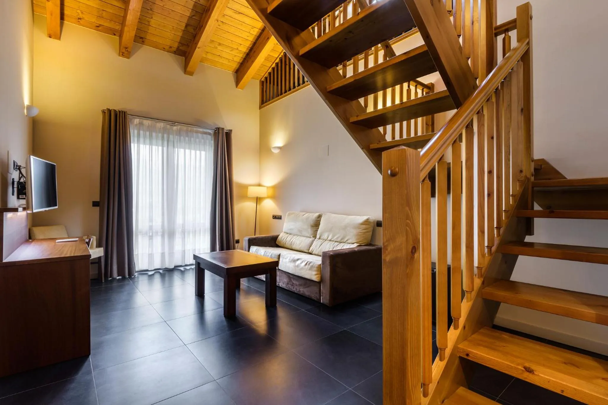 Seating area in Hotel Spa Aguas de los Mallos