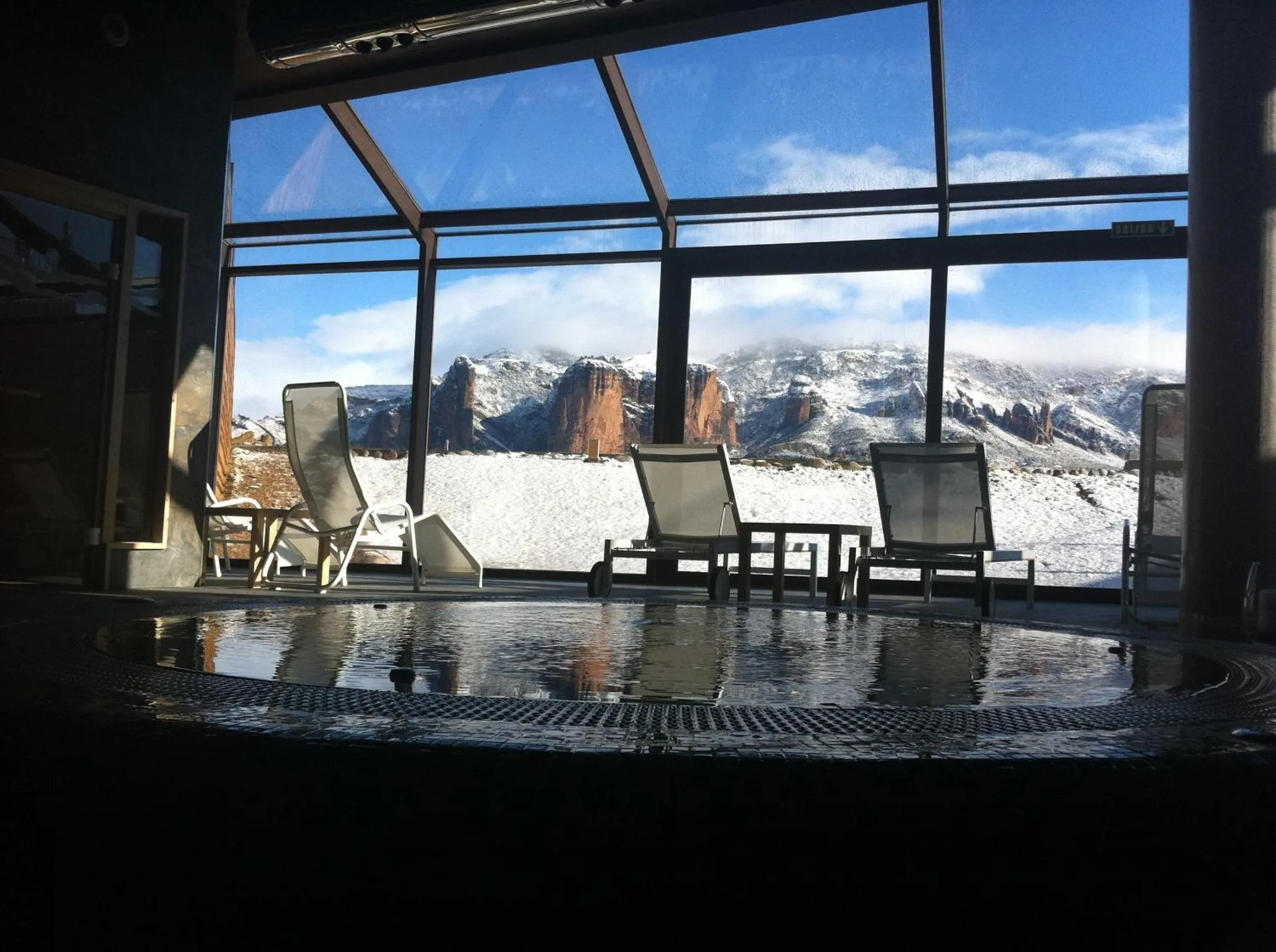 Spa and wellness centre/facilities in Hotel Spa Aguas de los Mallos