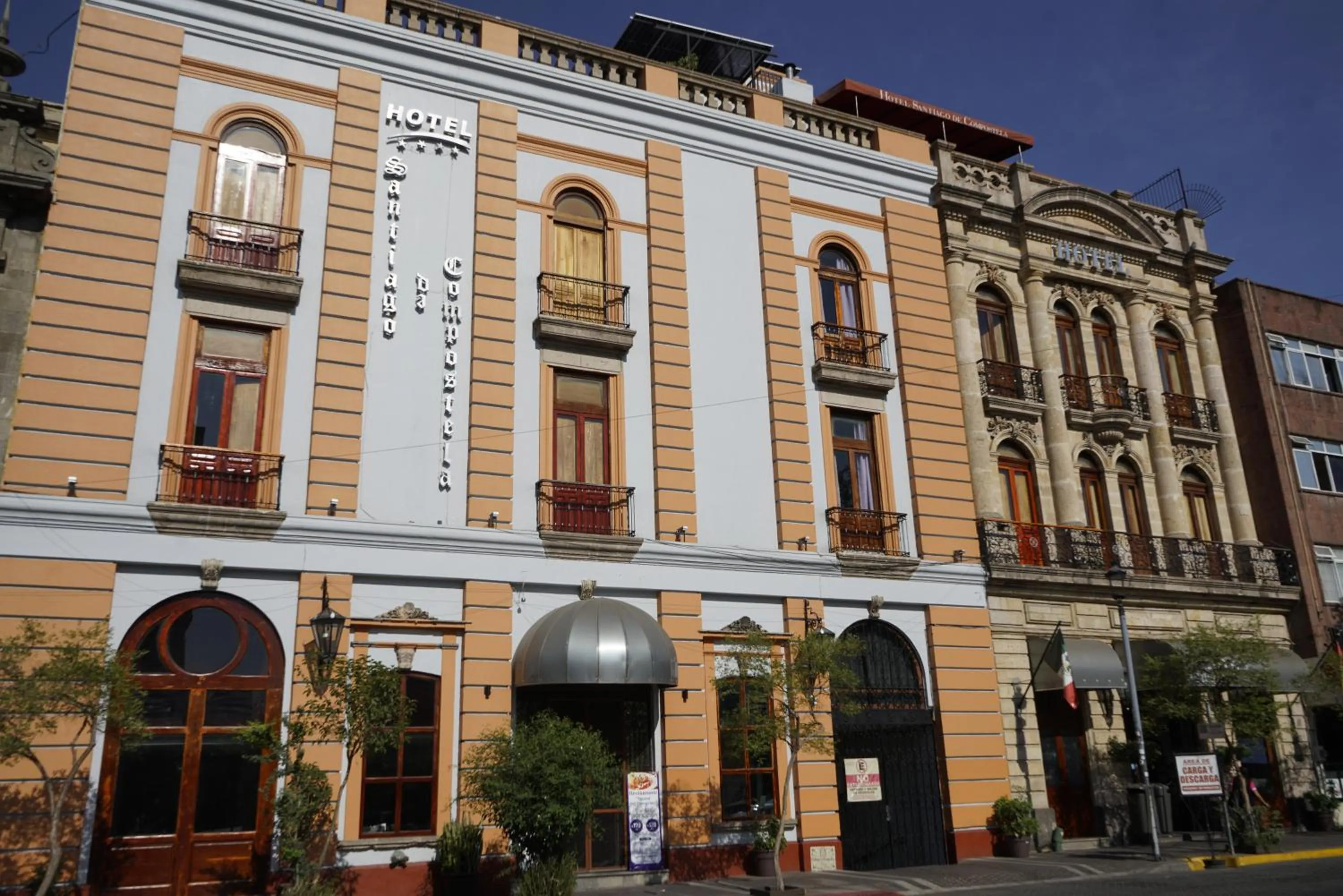 Property building in Hotel Santiago De Compostela - Guadalajara Centro Historico