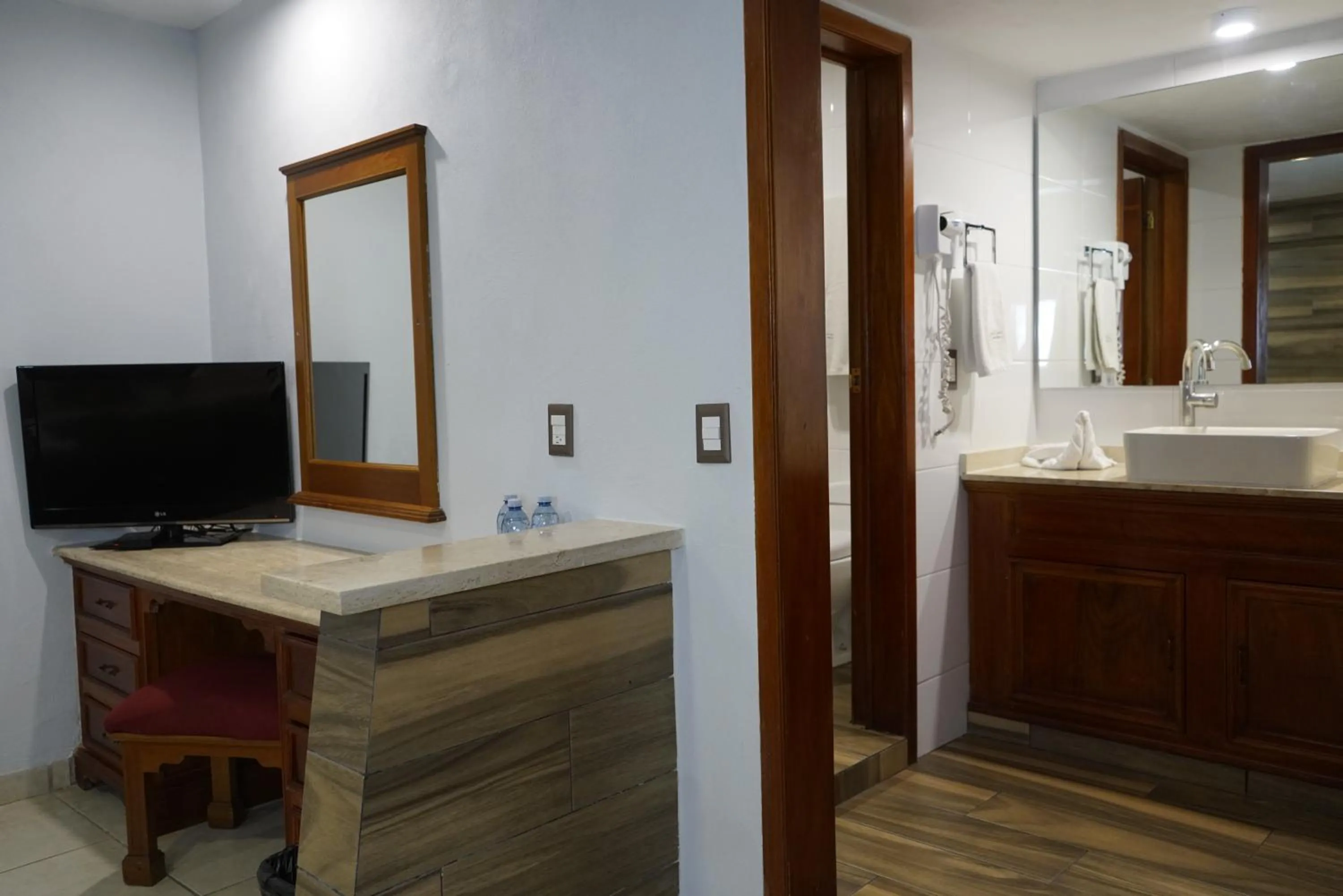 Bathroom in Hotel Santiago De Compostela - Guadalajara Centro Historico