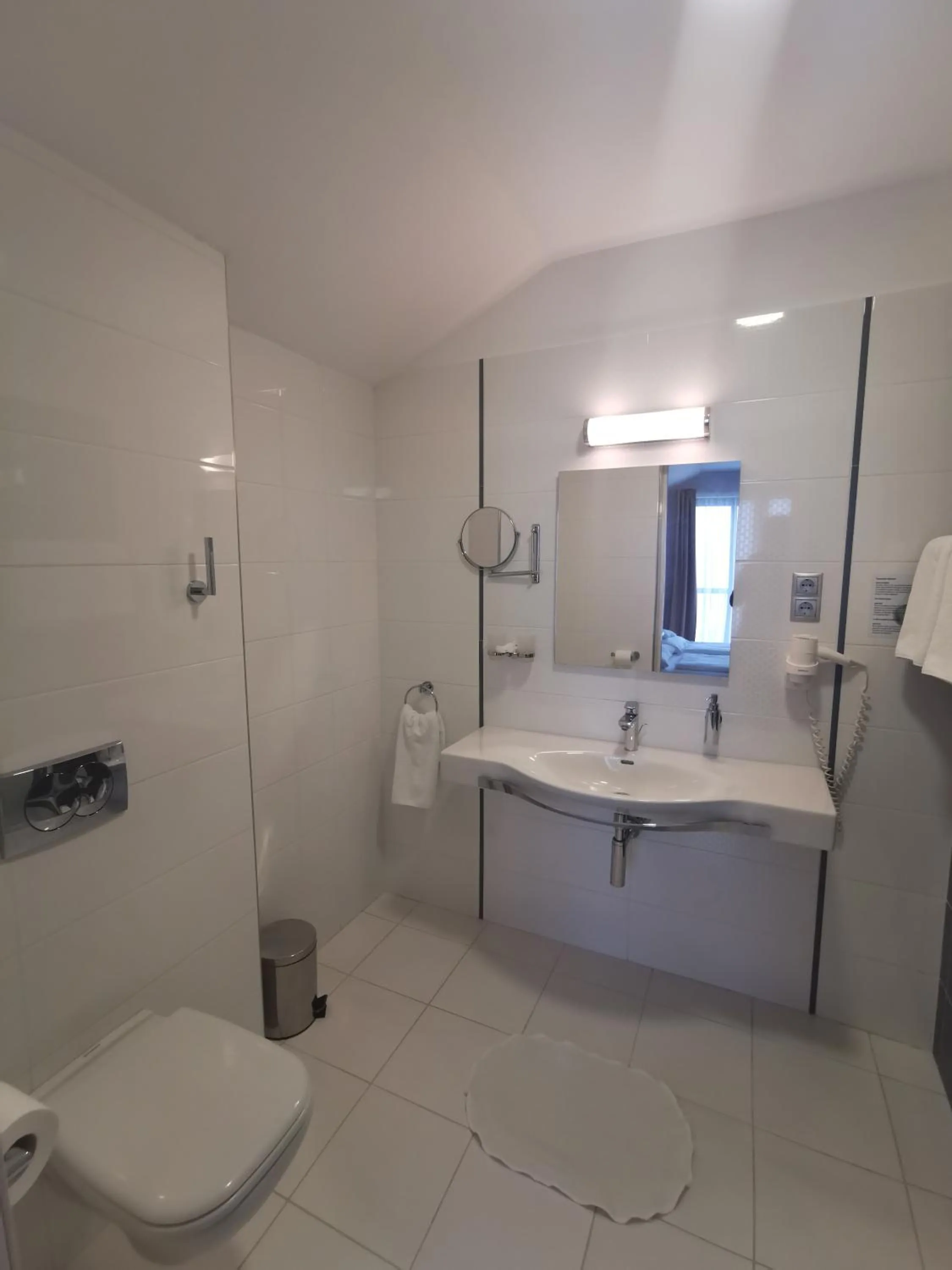 Bathroom in Gokart Hotel