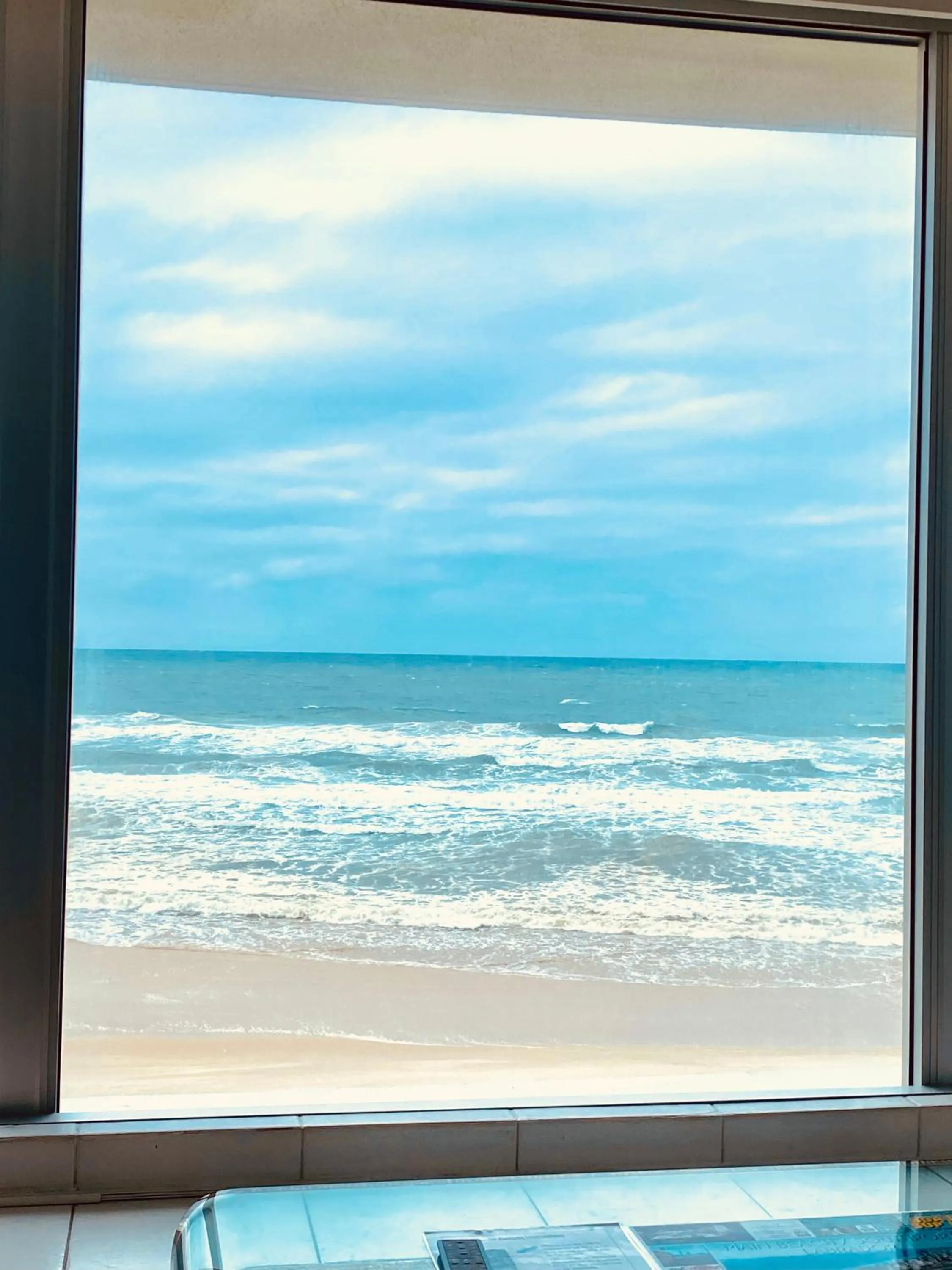 Day in Golden Sands on the Beach - Absolute Beachfront Apartments