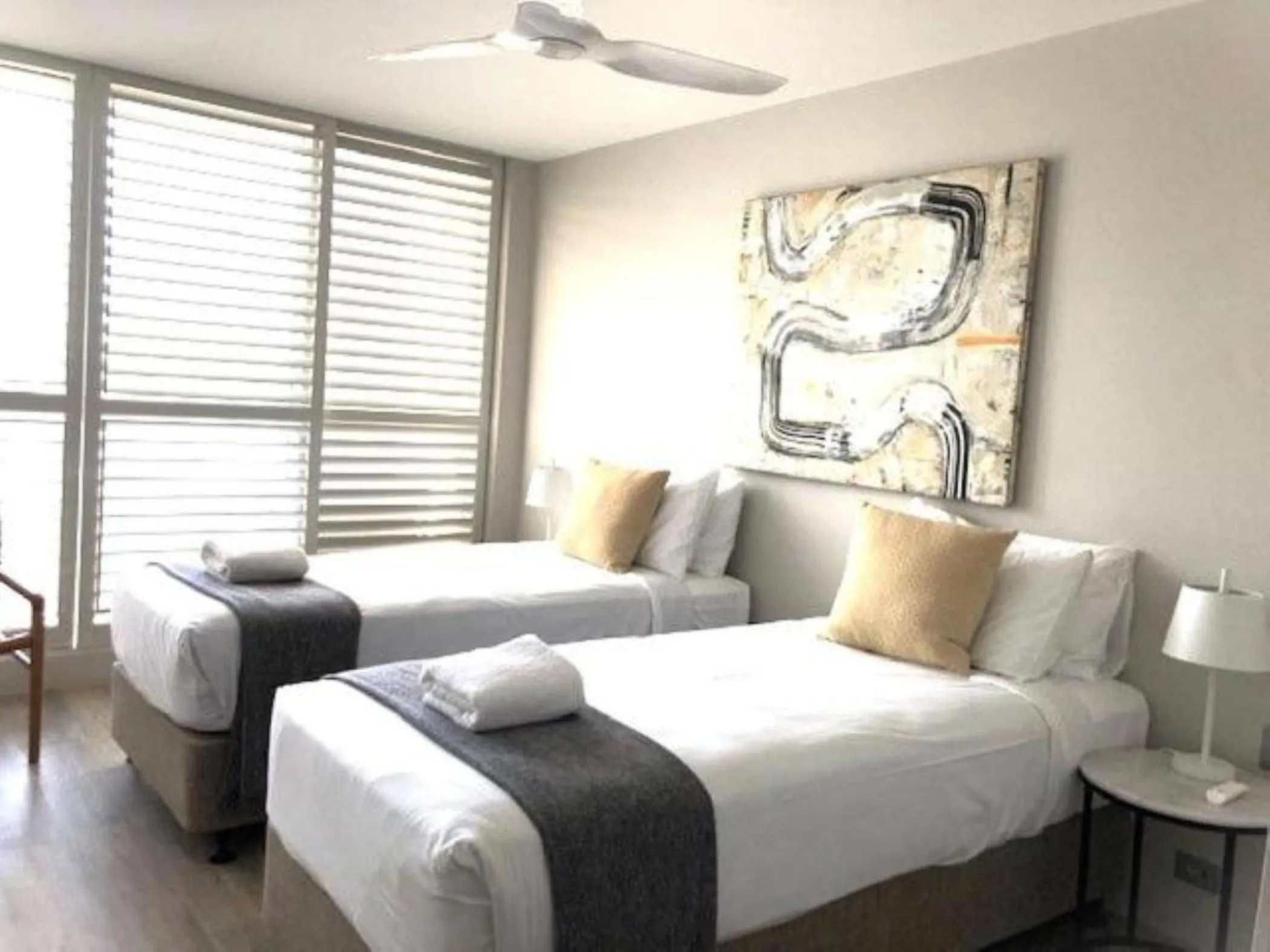 Bed in Golden Sands on the Beach - Absolute Beachfront Apartments