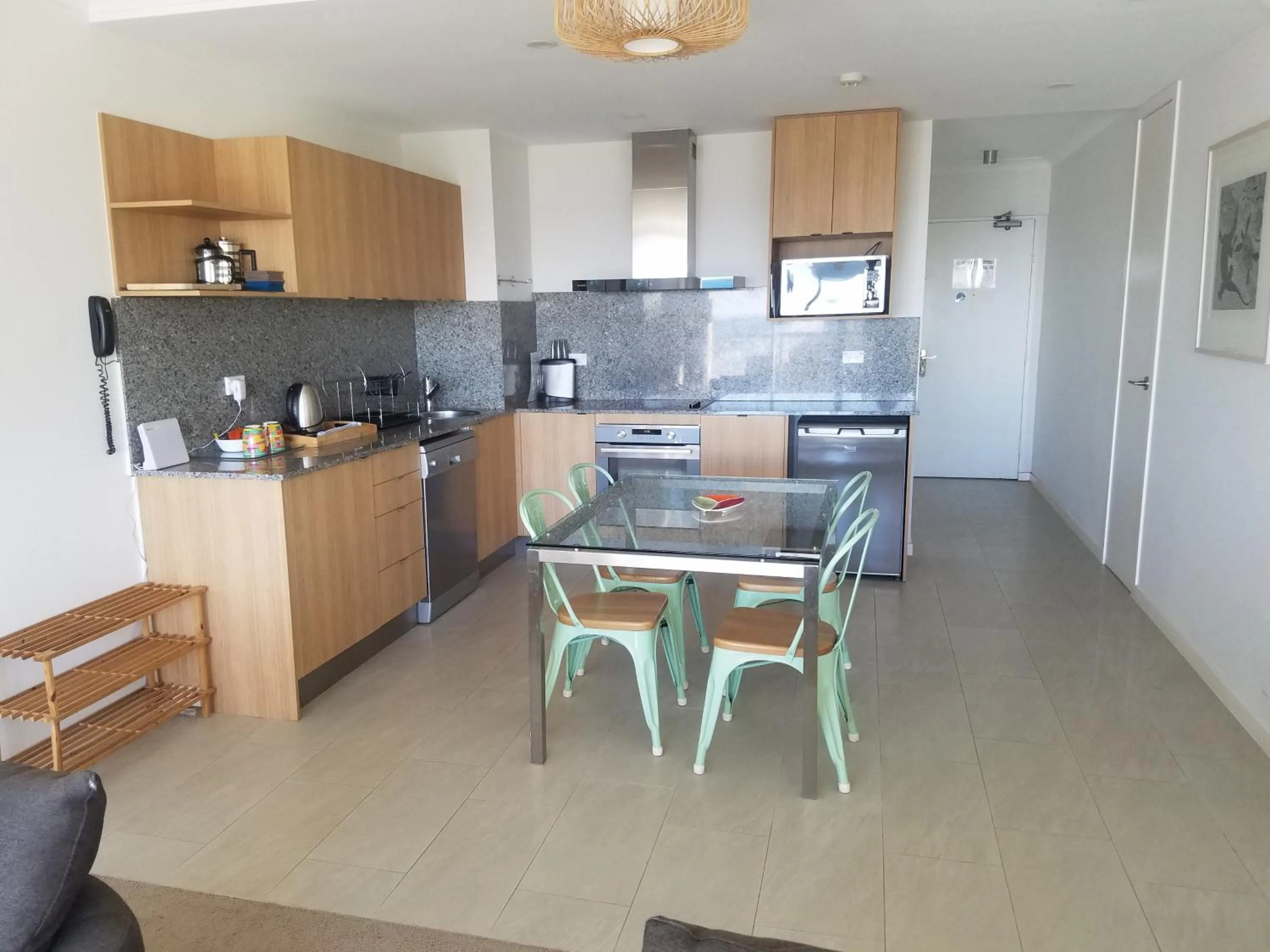 Kitchen or kitchenette in Golden Sands on the Beach - Absolute Beachfront Apartments