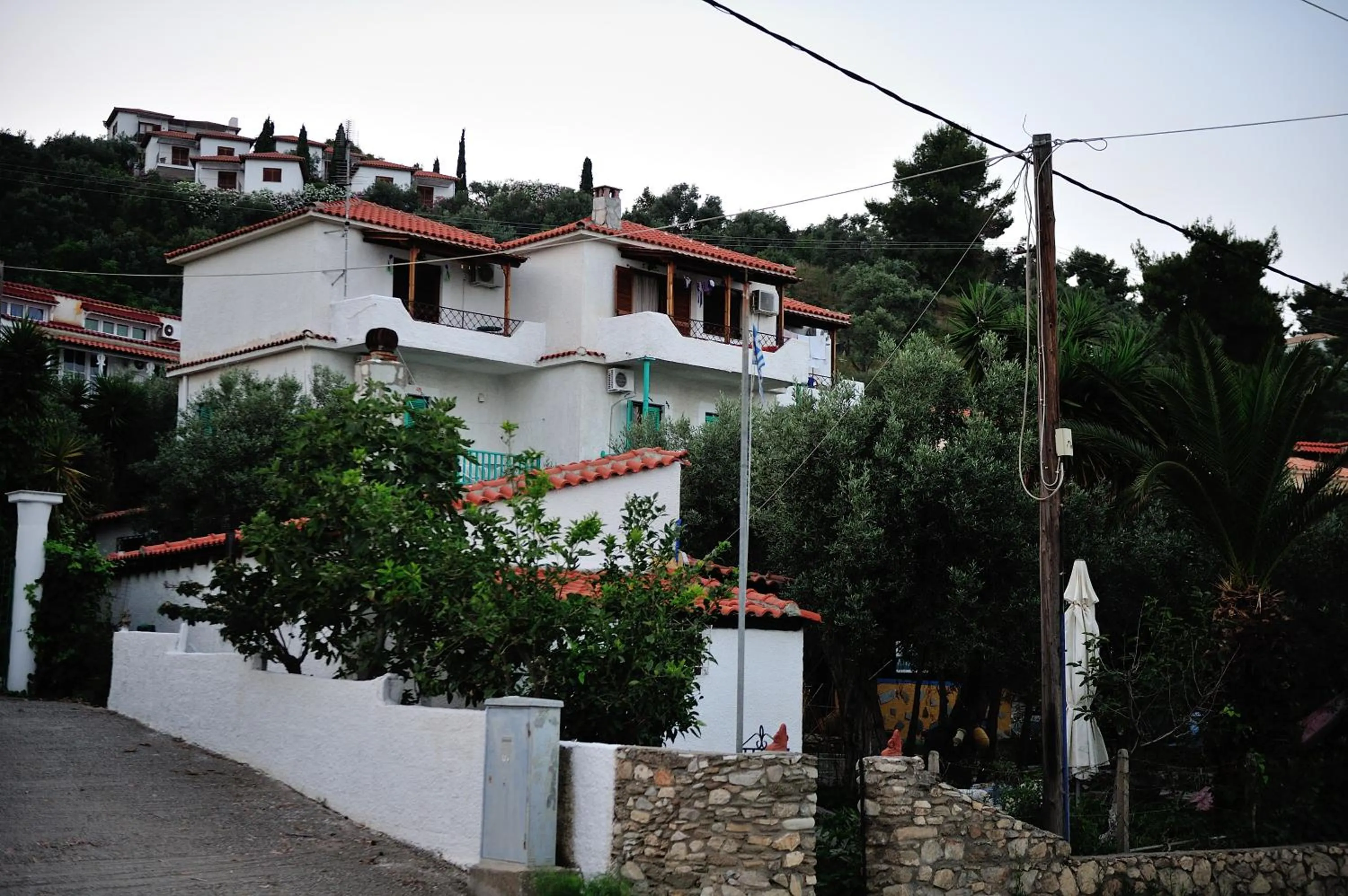 Property building in Azalea