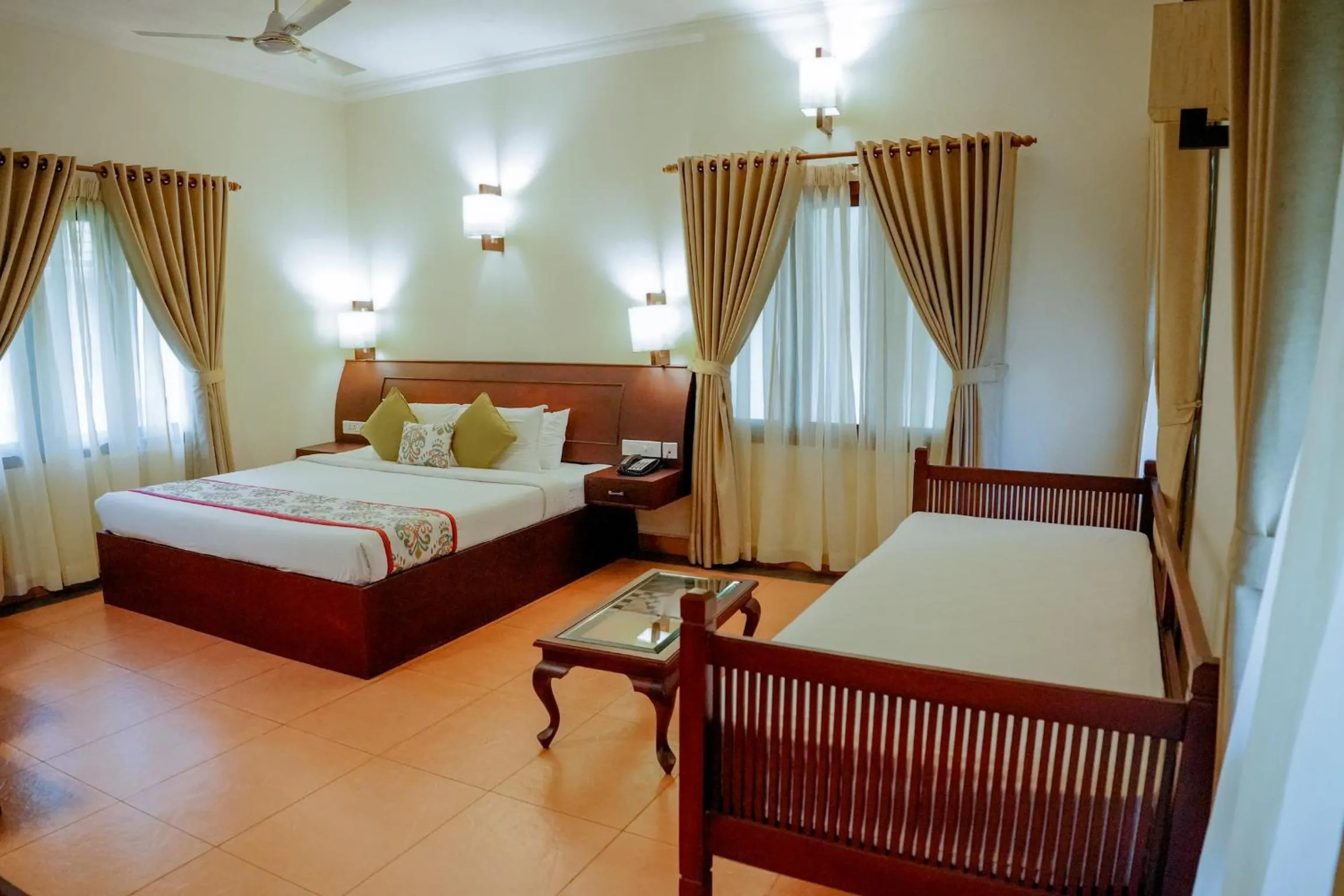 Bed in The World Backwaters, Alleppey