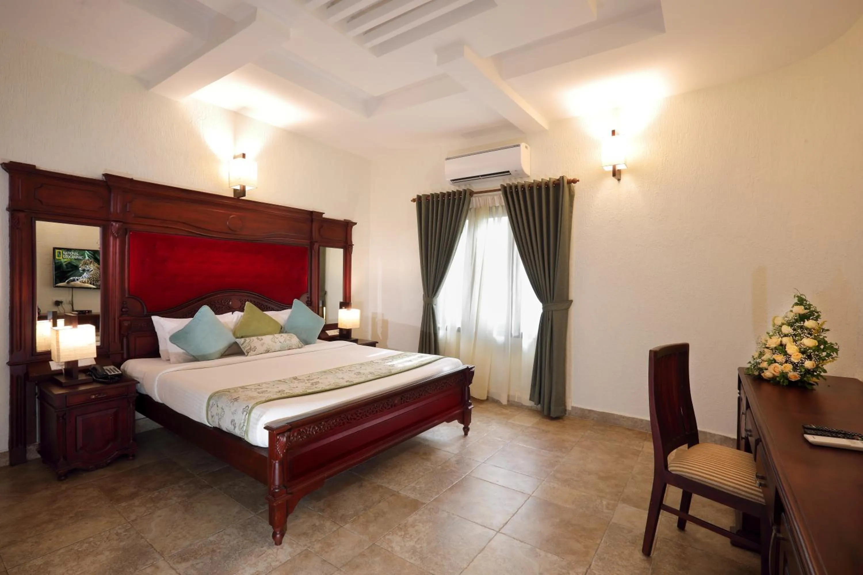 Bed in The World Backwaters, Alleppey