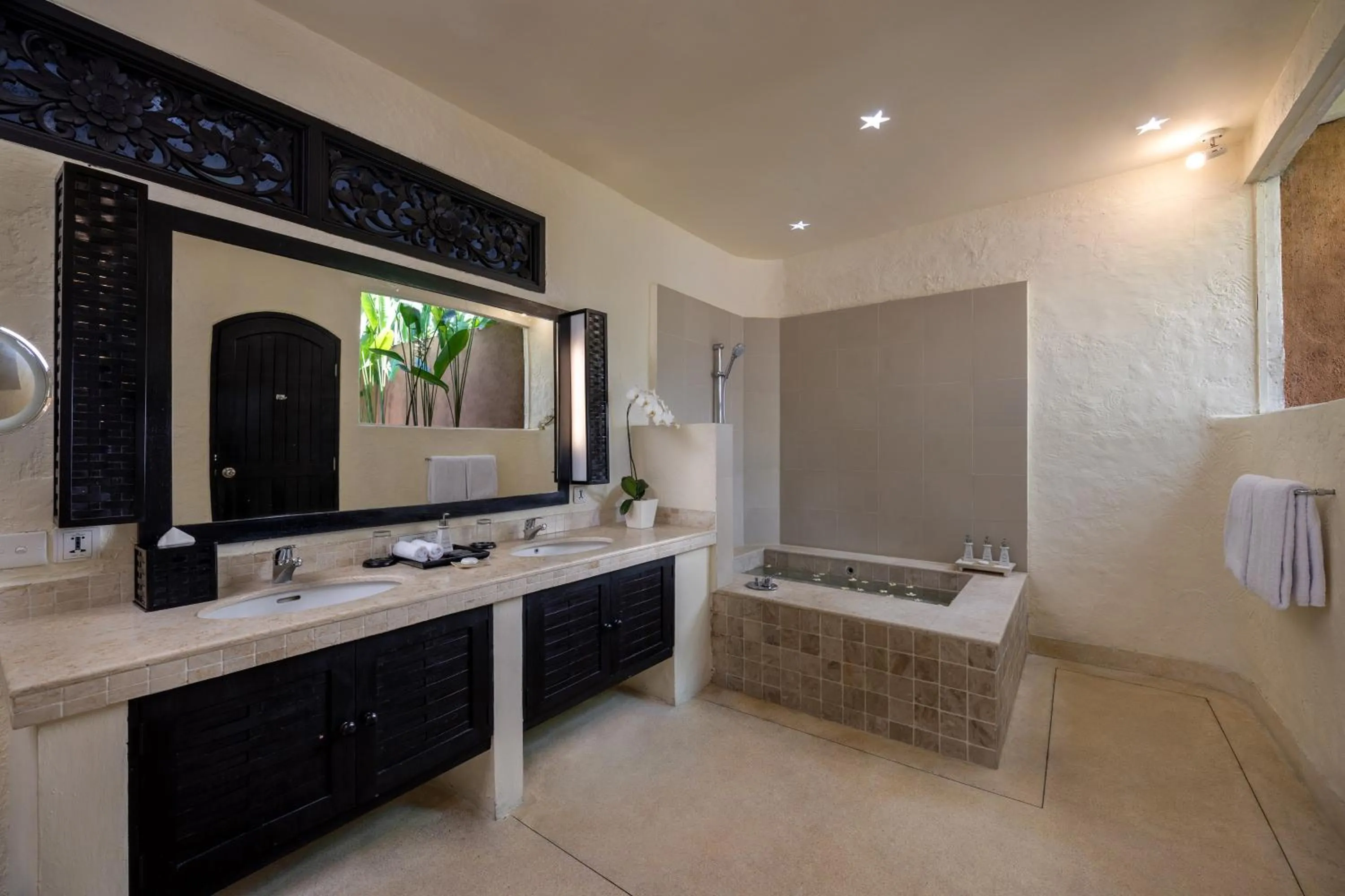 Bathroom in Impiana Private Villas Seminyak