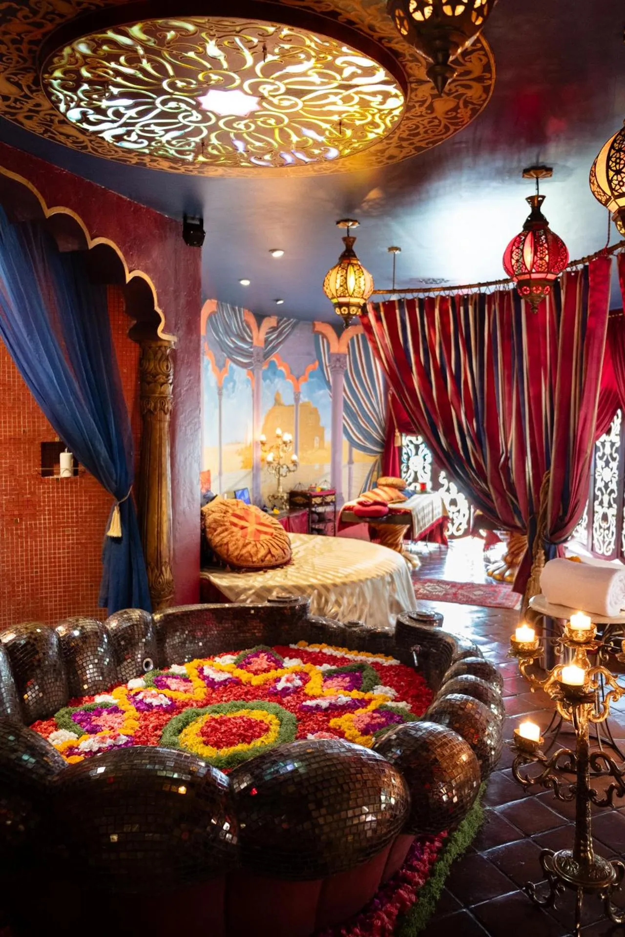 Spa and wellness centre/facilities, Bed in Impiana Private Villas Seminyak