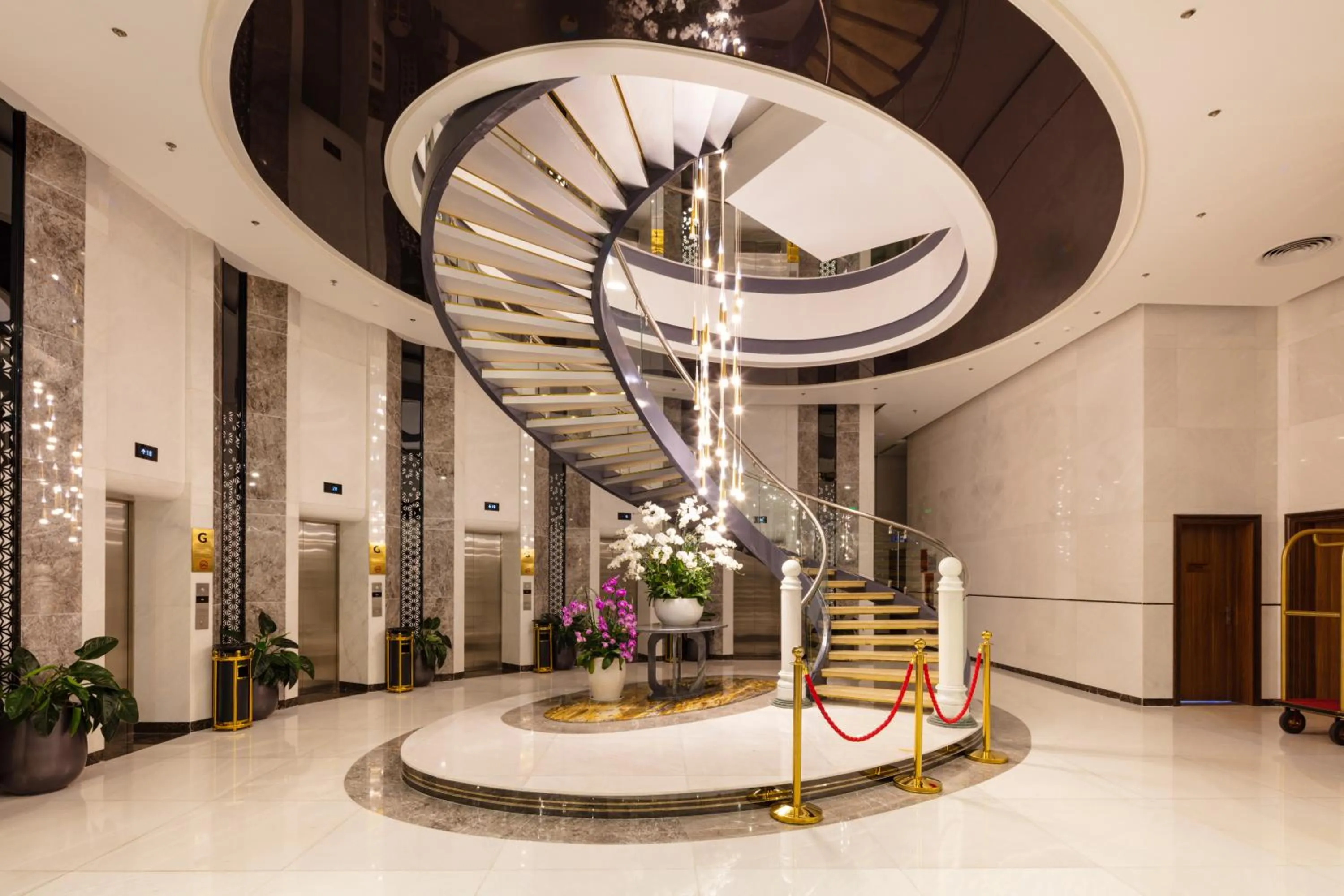 Communal lounge/ TV room in Nha Trang Horizon Hotel