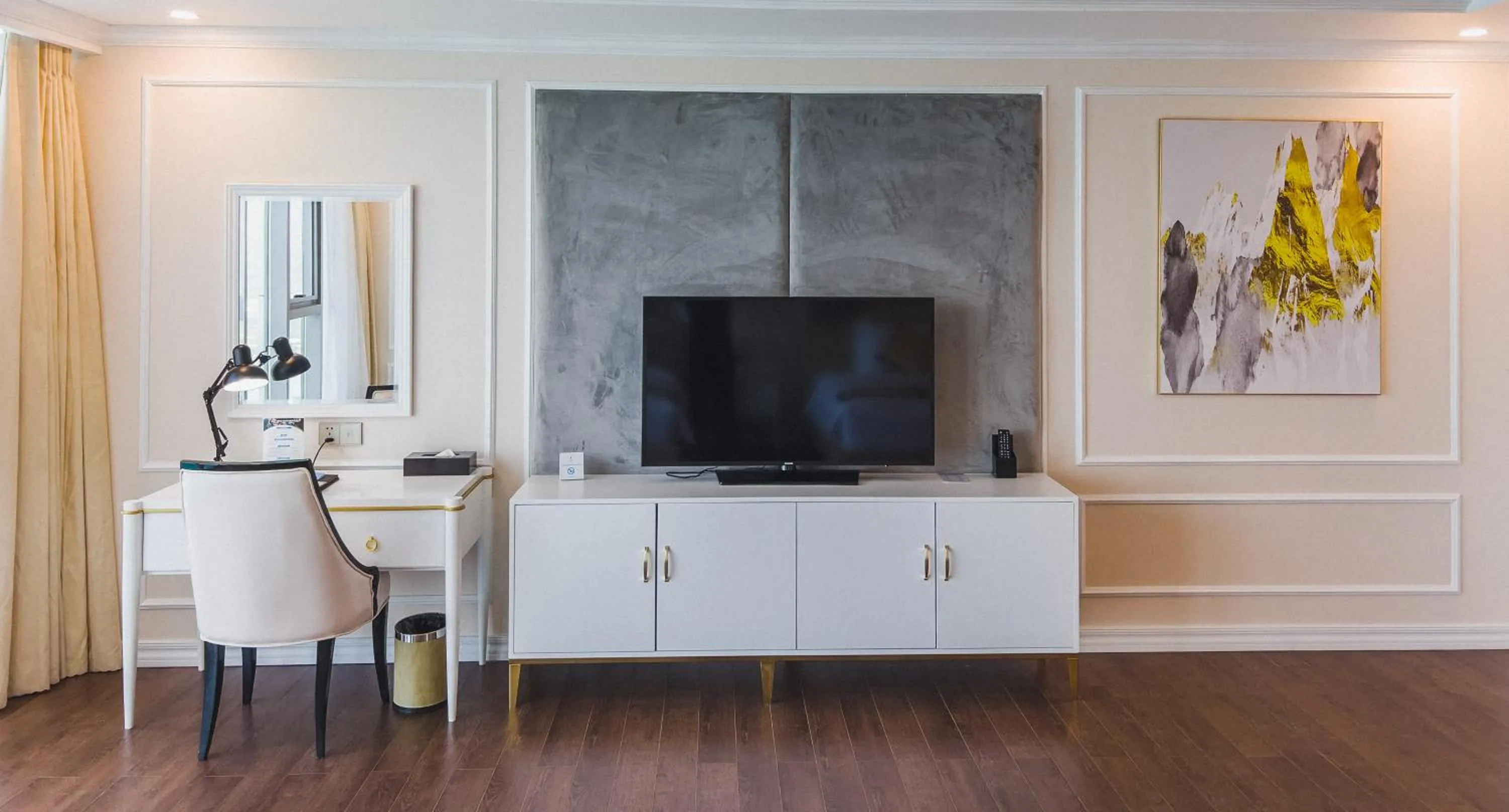 TV and multimedia in Nha Trang Horizon Hotel