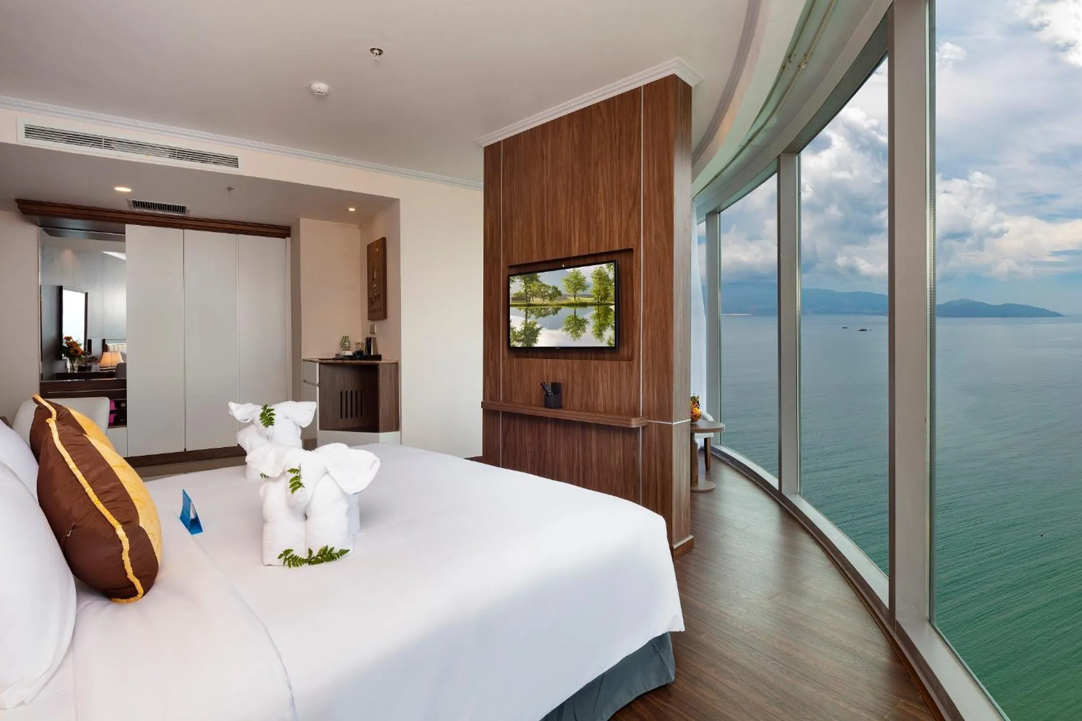 Bedroom in Nha Trang Horizon Hotel