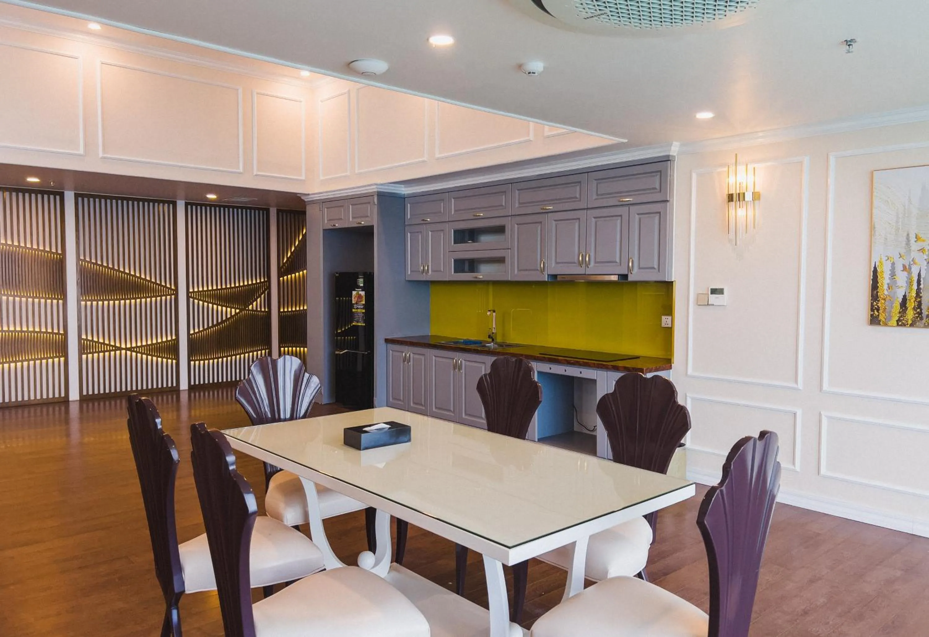Kitchen or kitchenette in Nha Trang Horizon Hotel