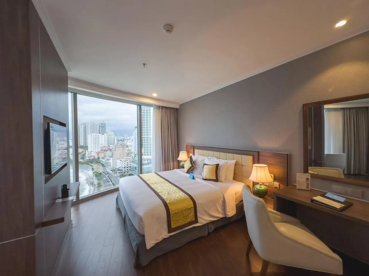 Bed in Nha Trang Horizon Hotel