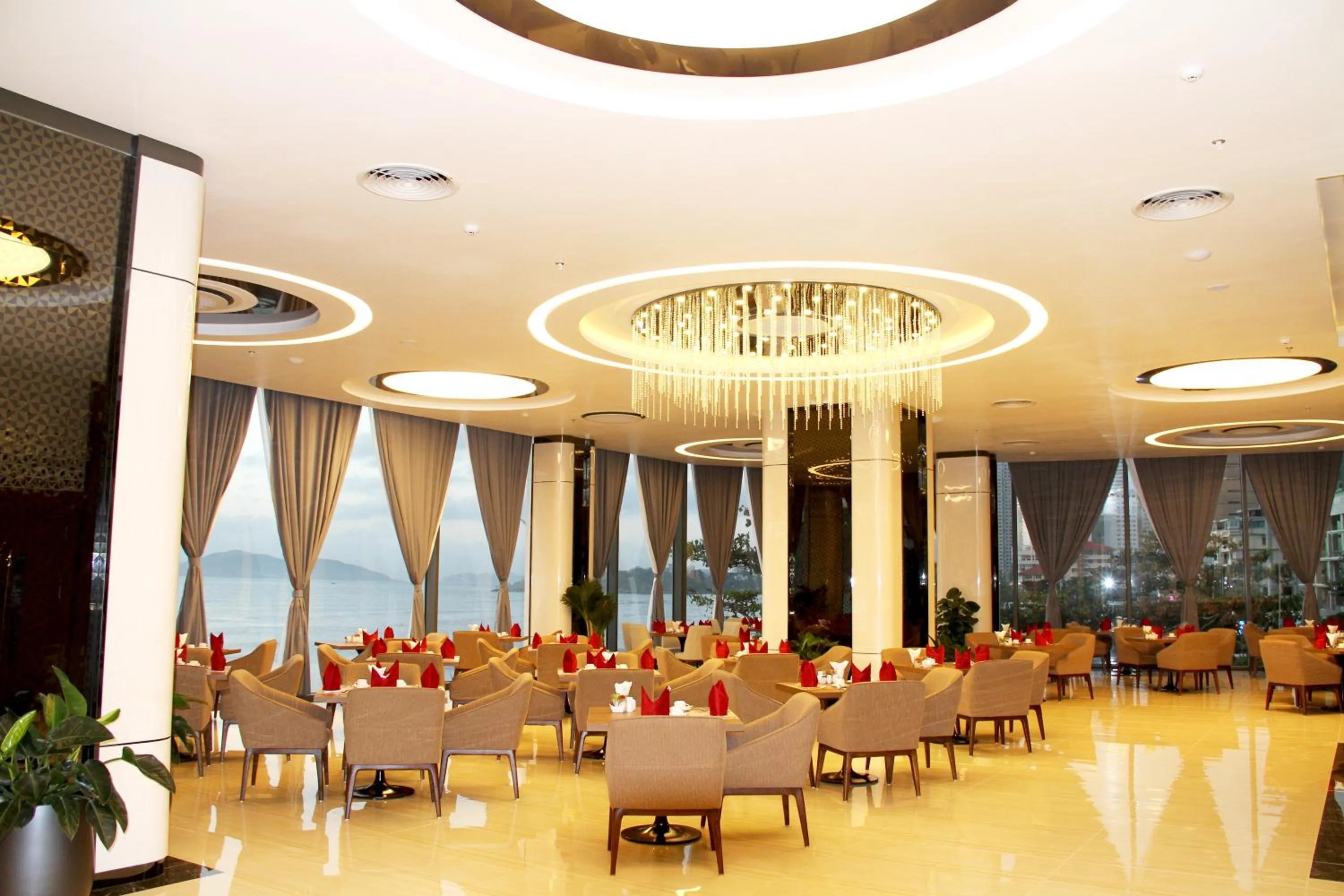 Restaurant/places to eat in Nha Trang Horizon Hotel