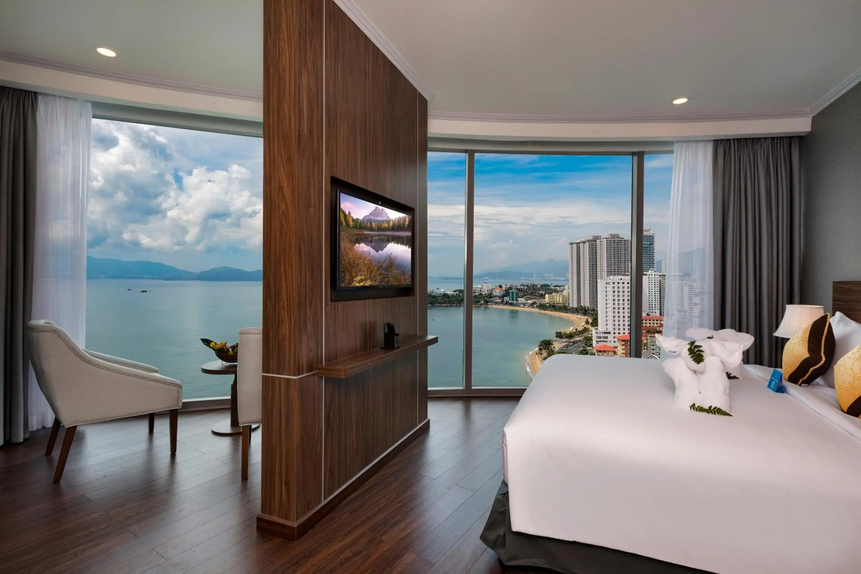 Executive Suite in Nha Trang Horizon Hotel Executive Suite in Nha Trang Horizon Hotel