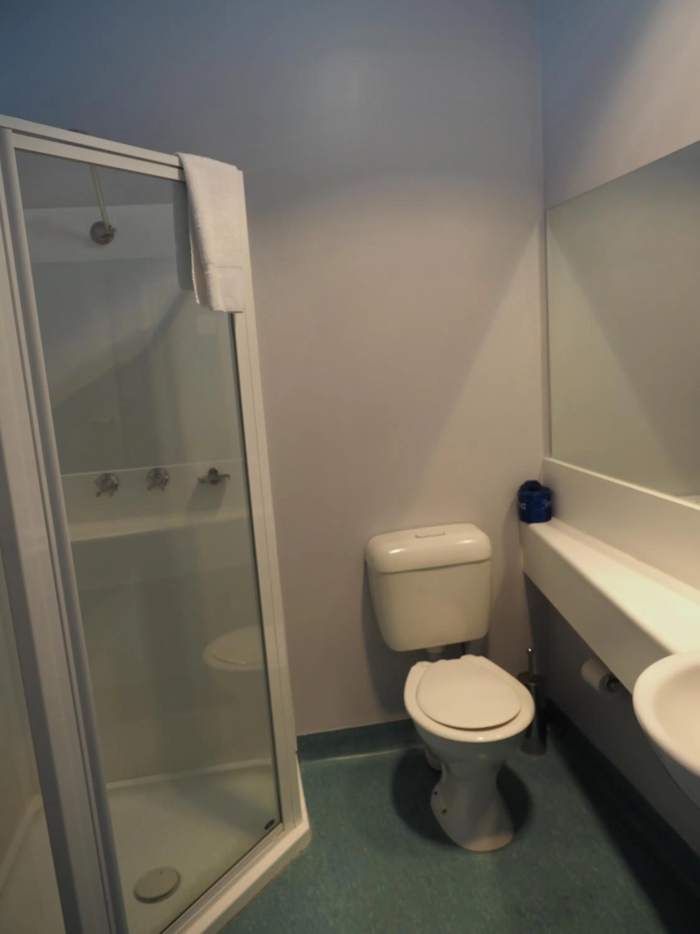 Bathroom in Waterfront Lodge Motel