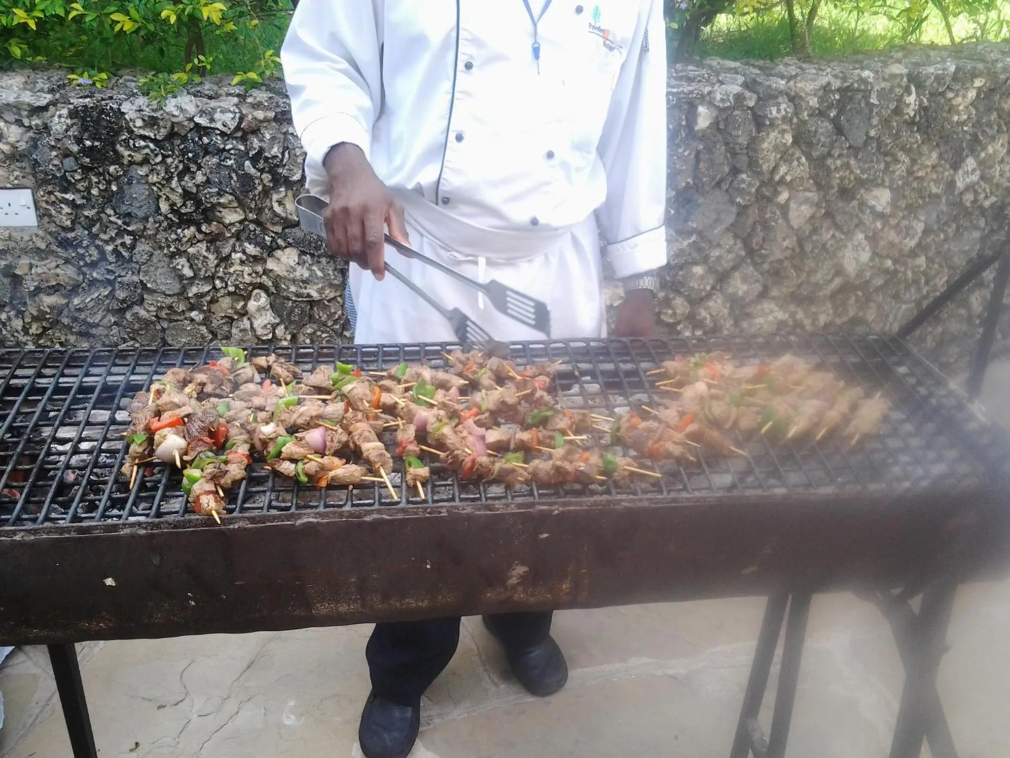 BBQ facilities in Travellers Beach Hotel & SPA