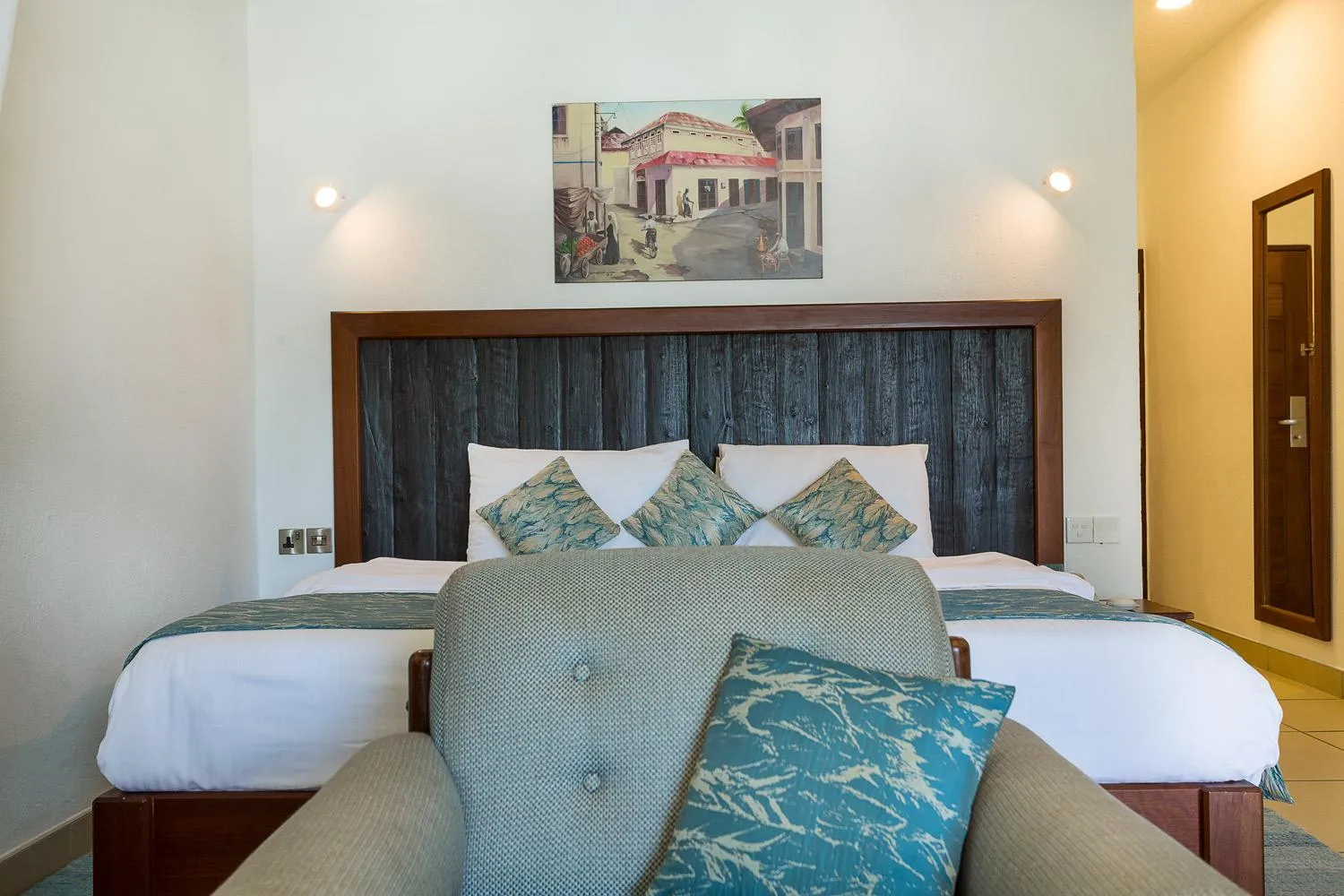 Bed in Travellers Beach Hotel & SPA