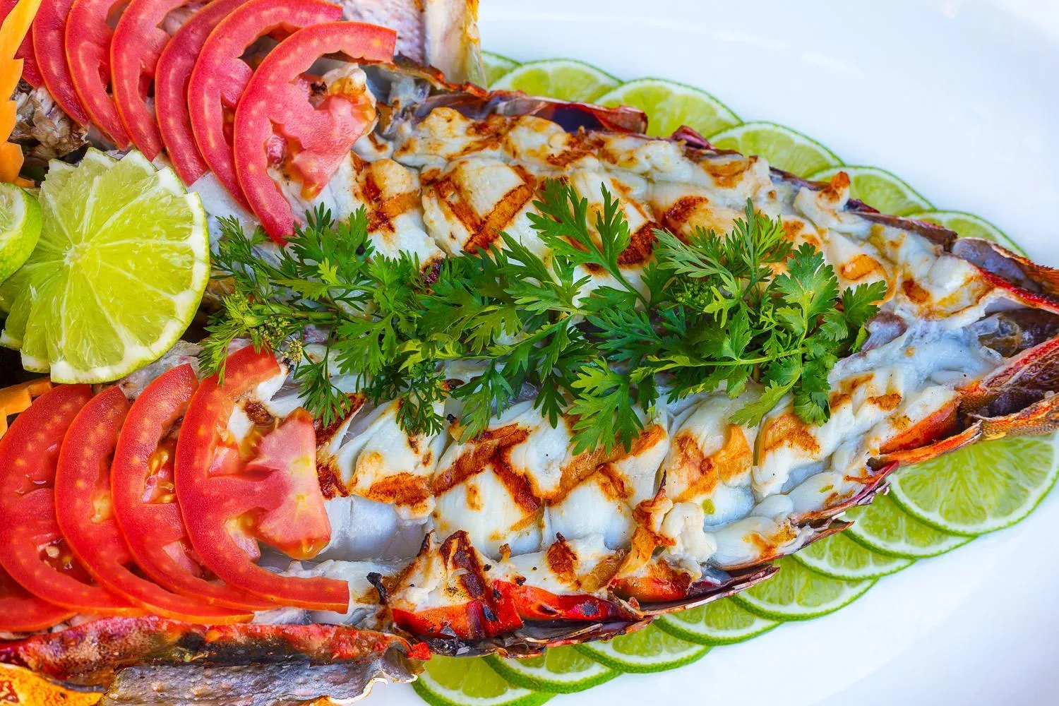 Food in Travellers Beach Hotel & SPA