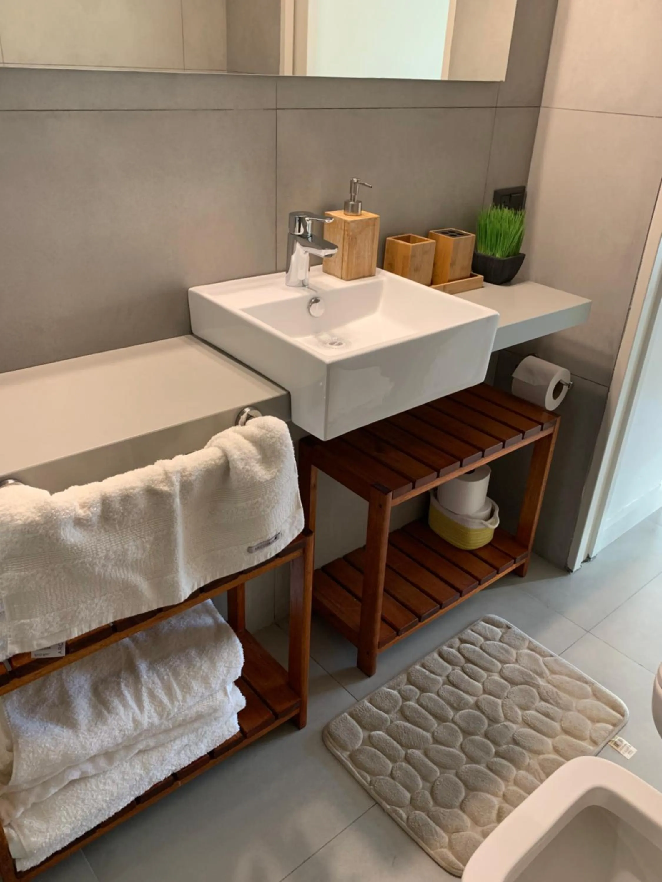 Bathroom in Soho Rentals