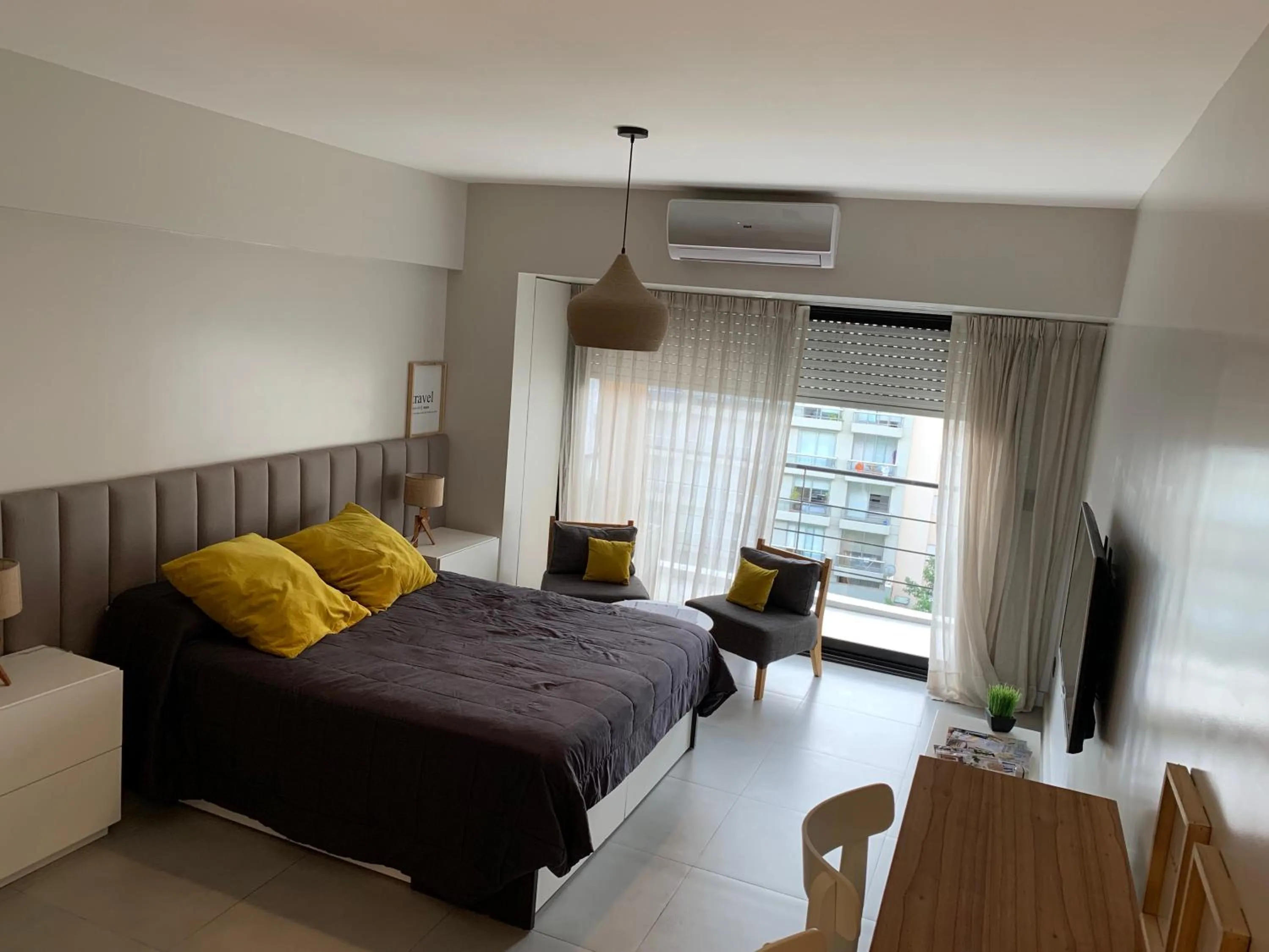 Bedroom, Bed in Soho Rentals