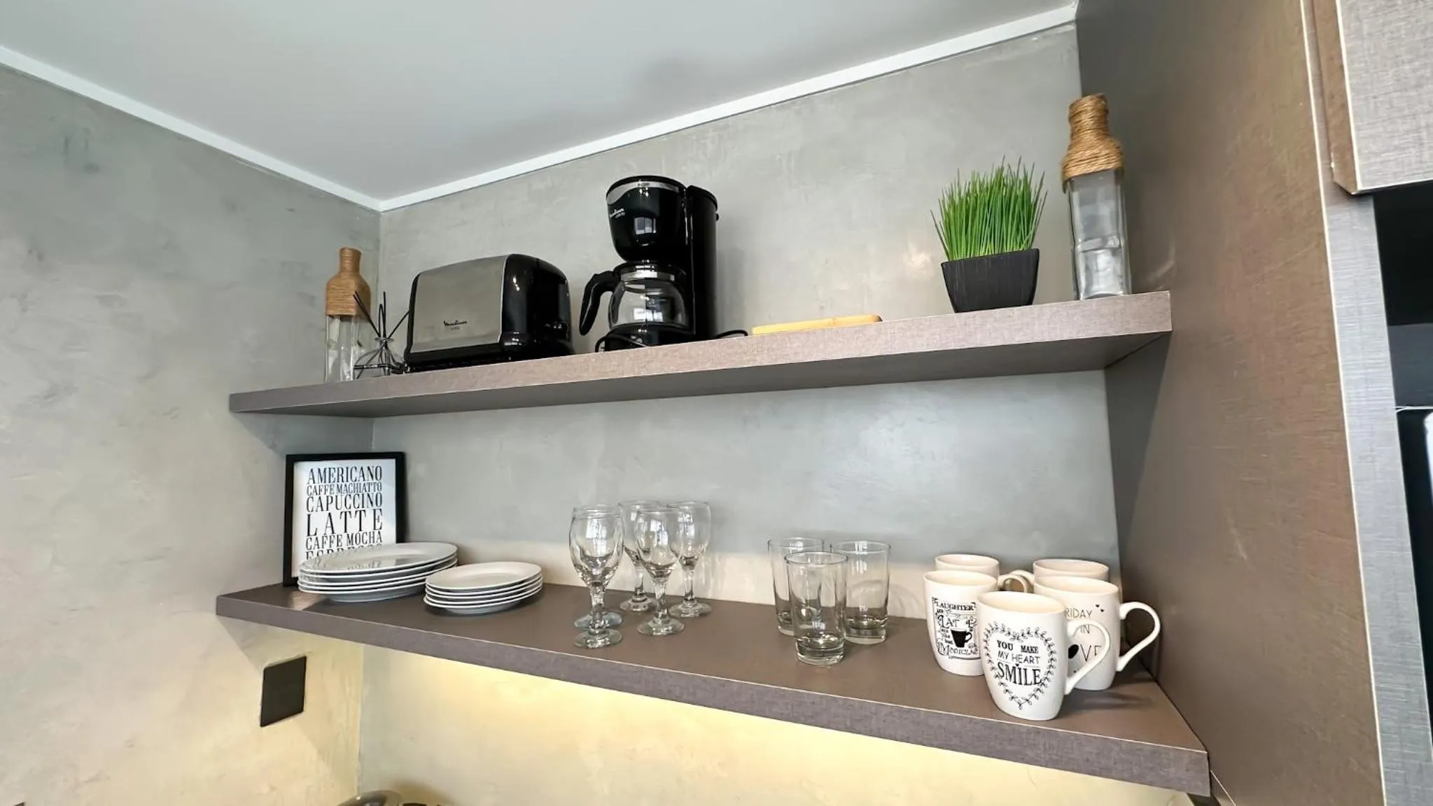 Coffee/tea facilities in Soho Rentals