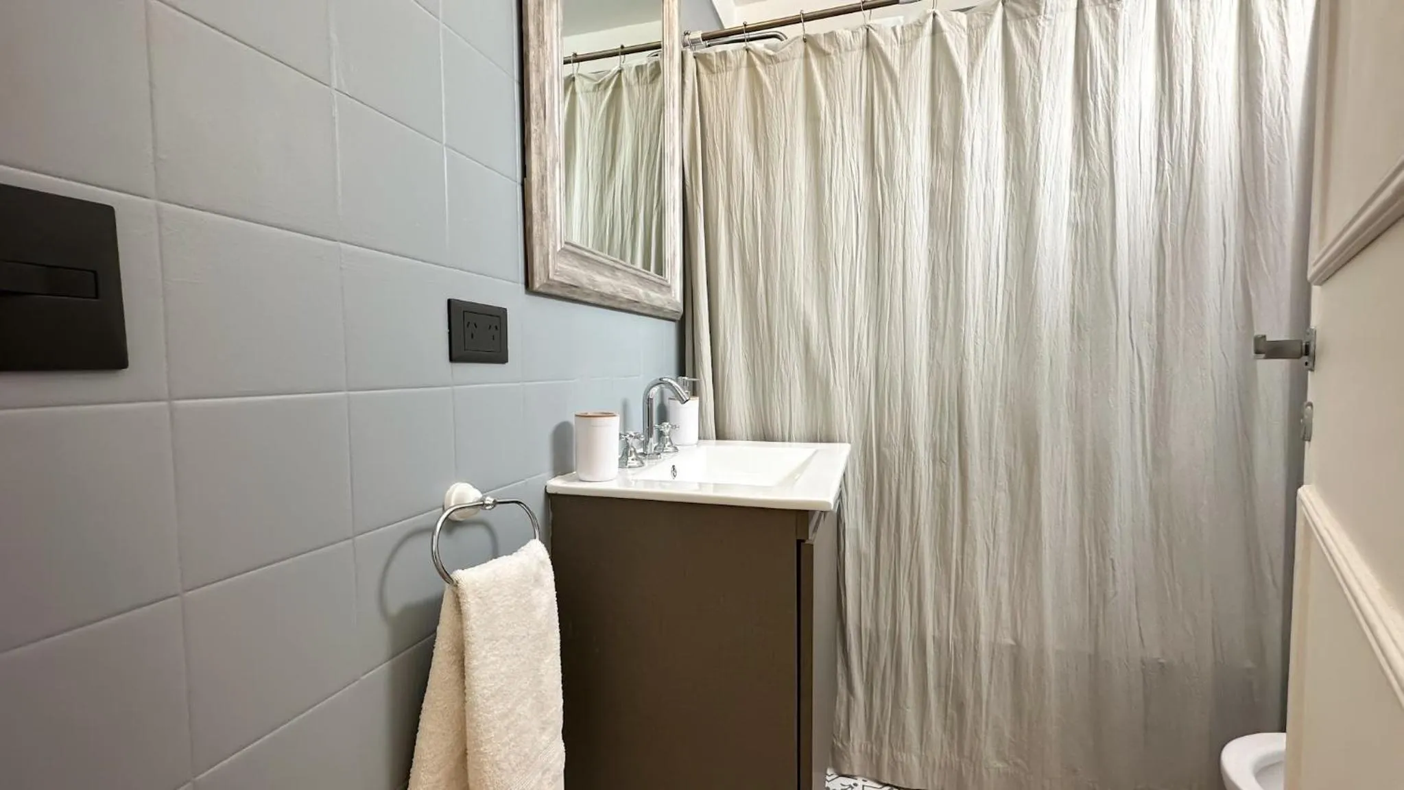 Bathroom in Soho Rentals