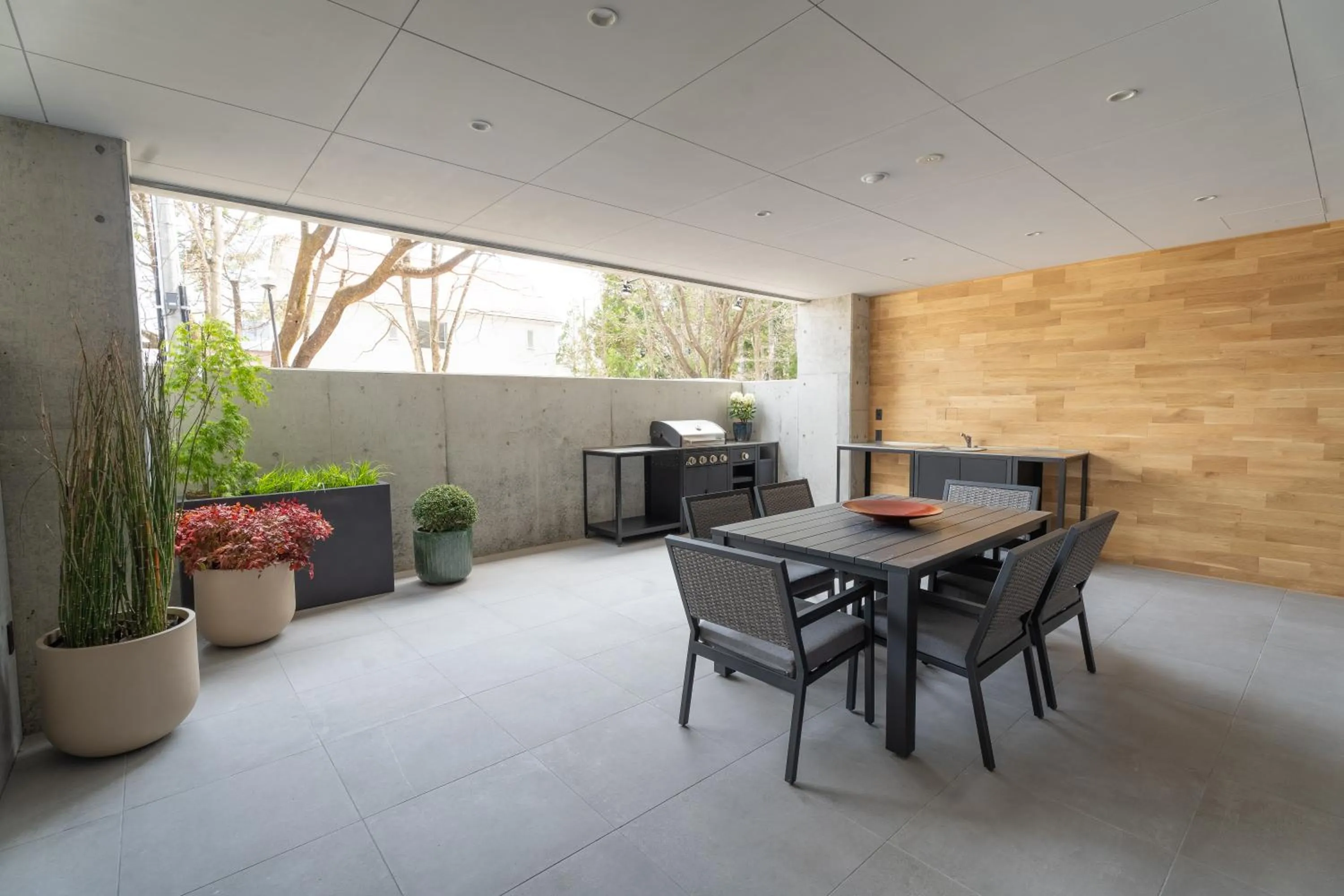 Wadano Gateway Suites & Apartments