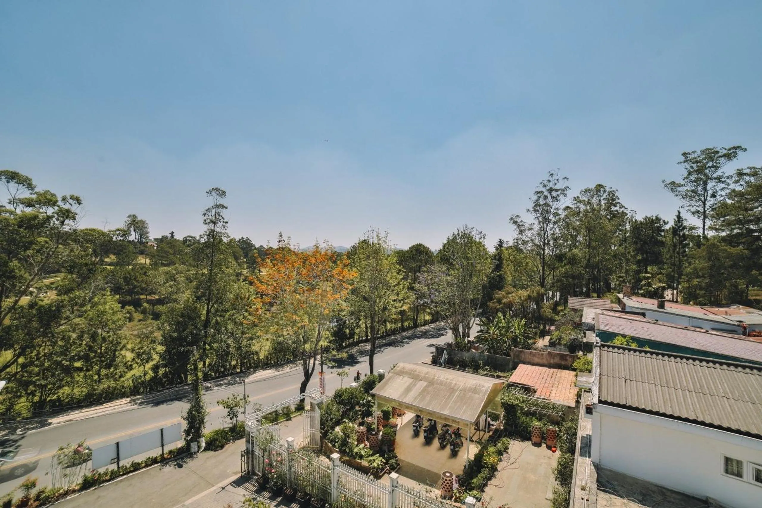 Spring in NATURE LAND 2 - Song Anh Hotel Dalat