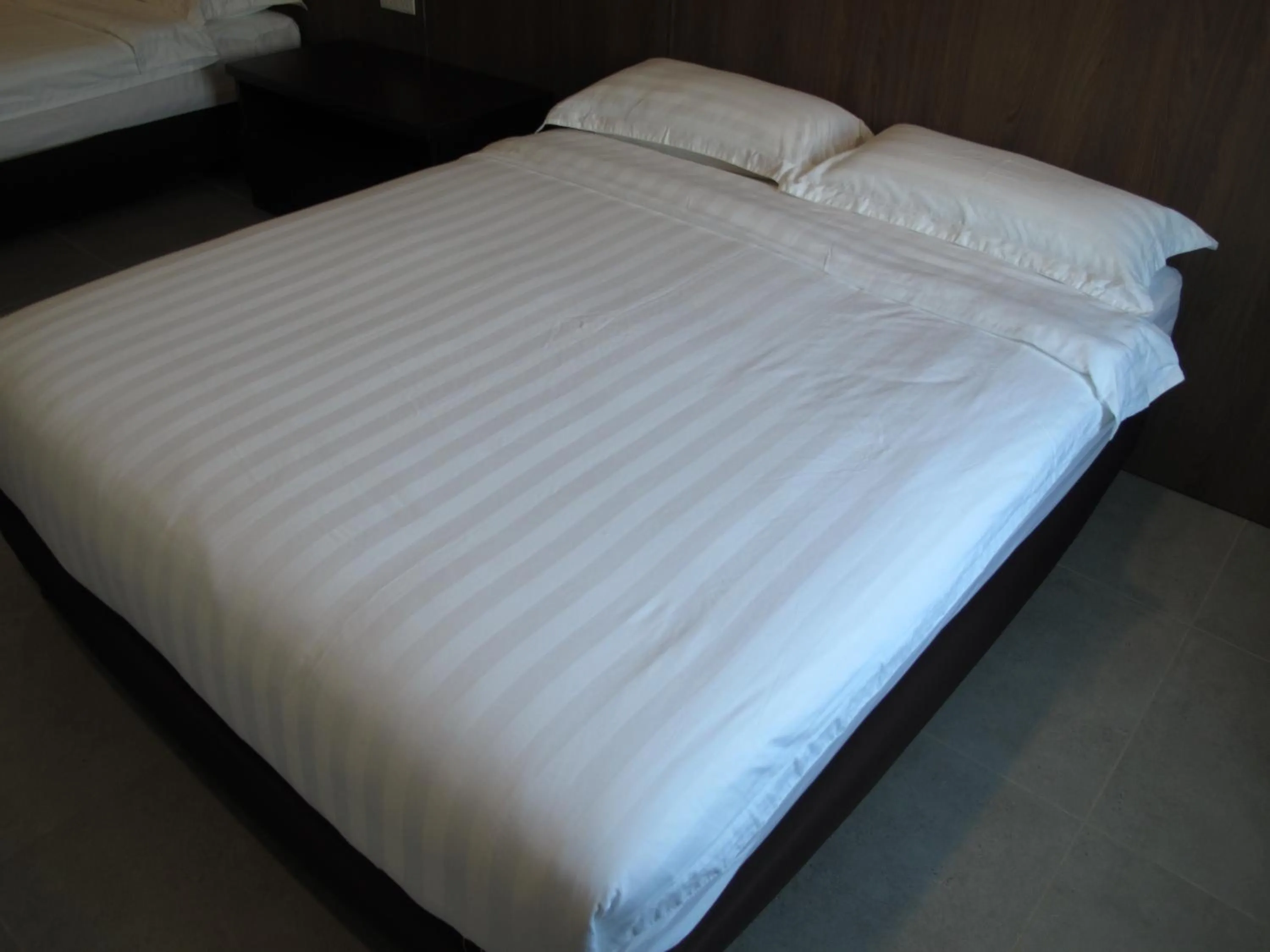 Bed in HOTEL SUKARAMAI
