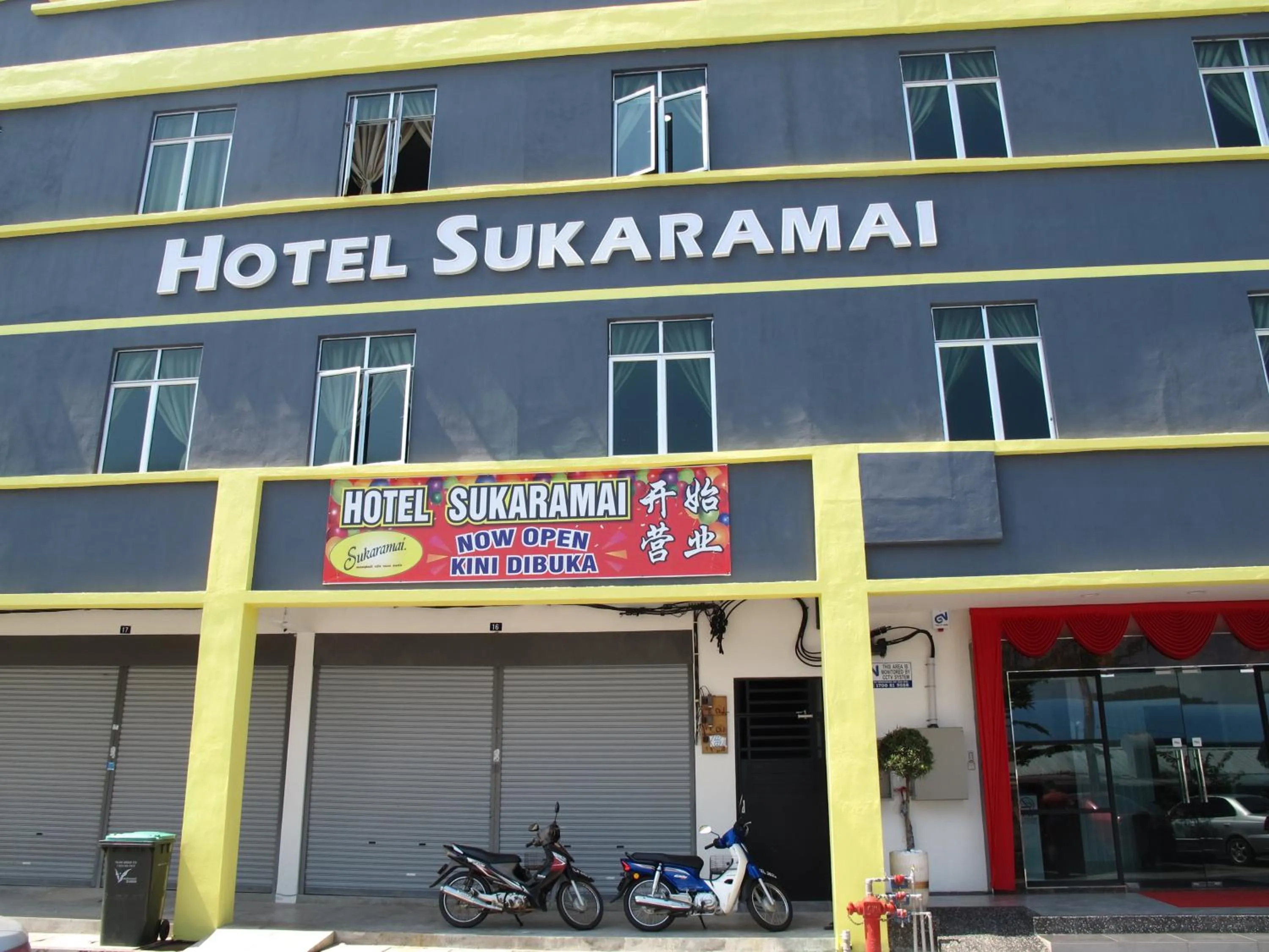 Property building in HOTEL SUKARAMAI