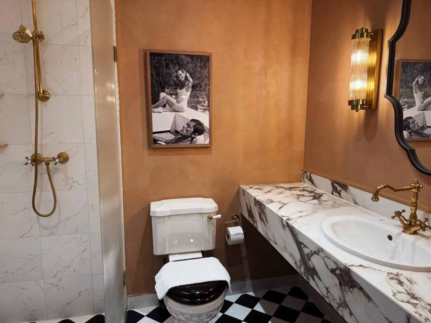 Toilet in Karstorp Säteri – Hotell och Konferens