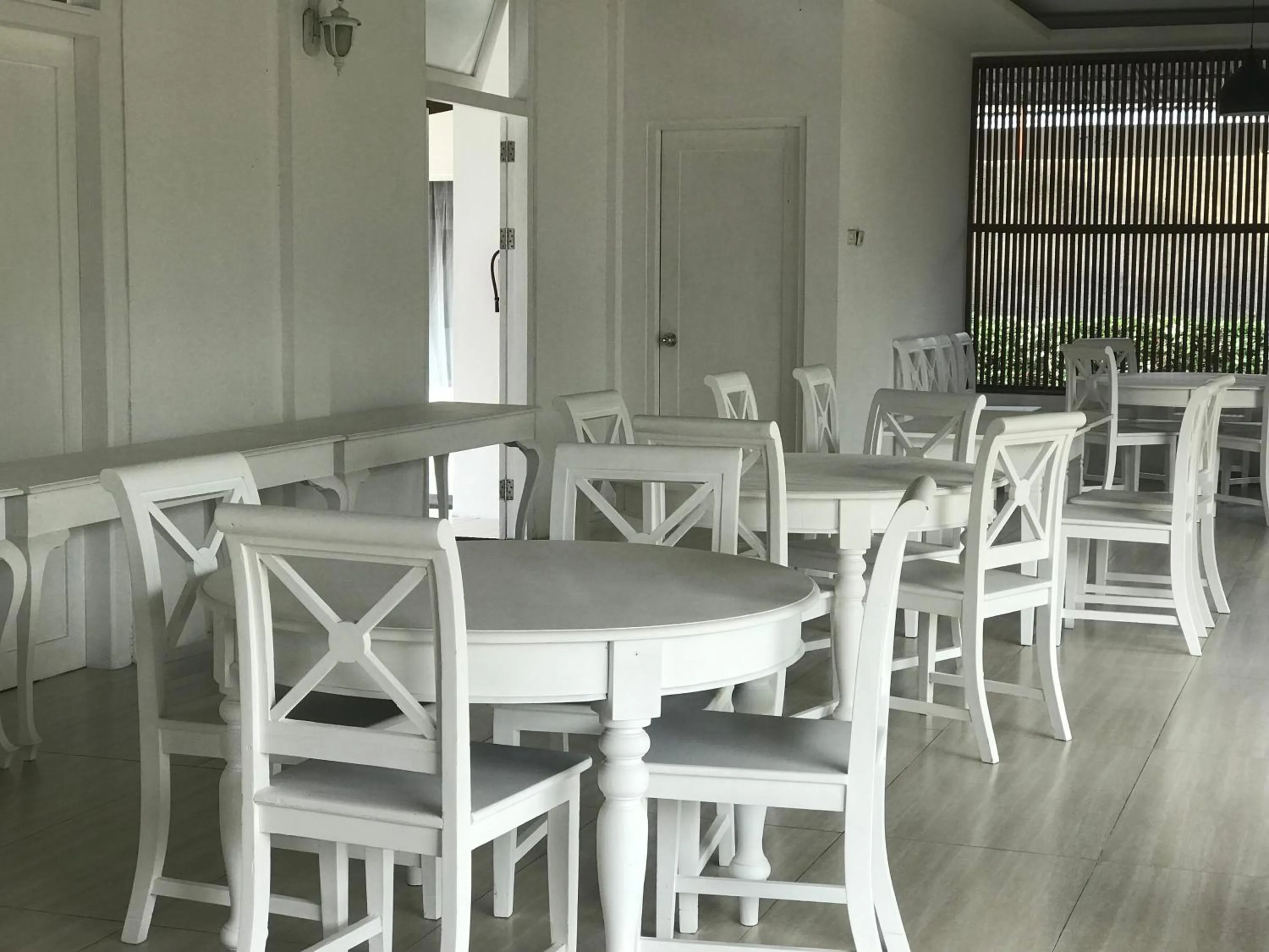 Dining area in Sinom Borobudur Heritage Hotel
