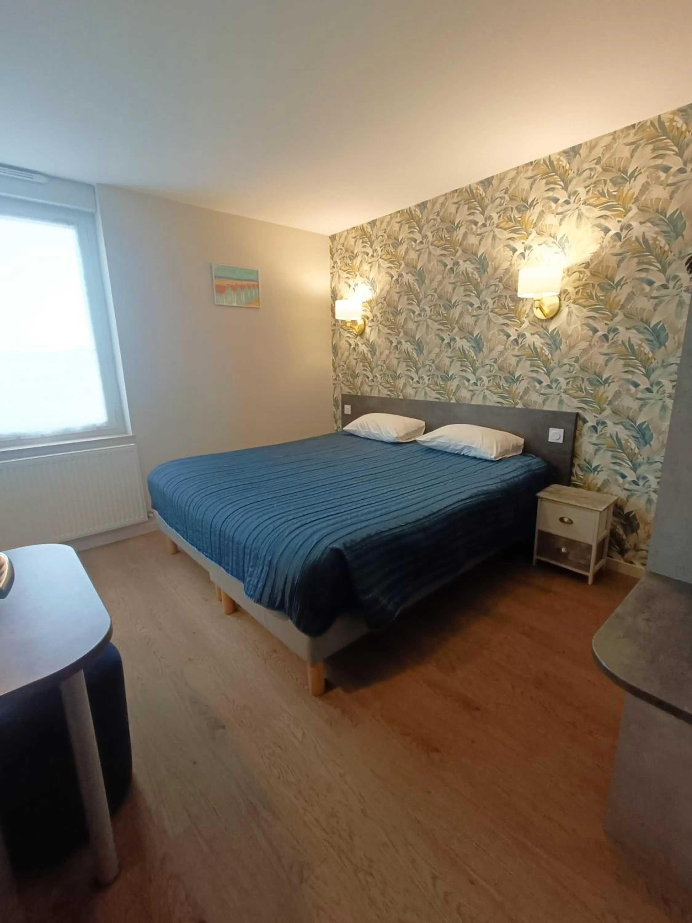 Bed in Hotel Restaurant L'Atlantique