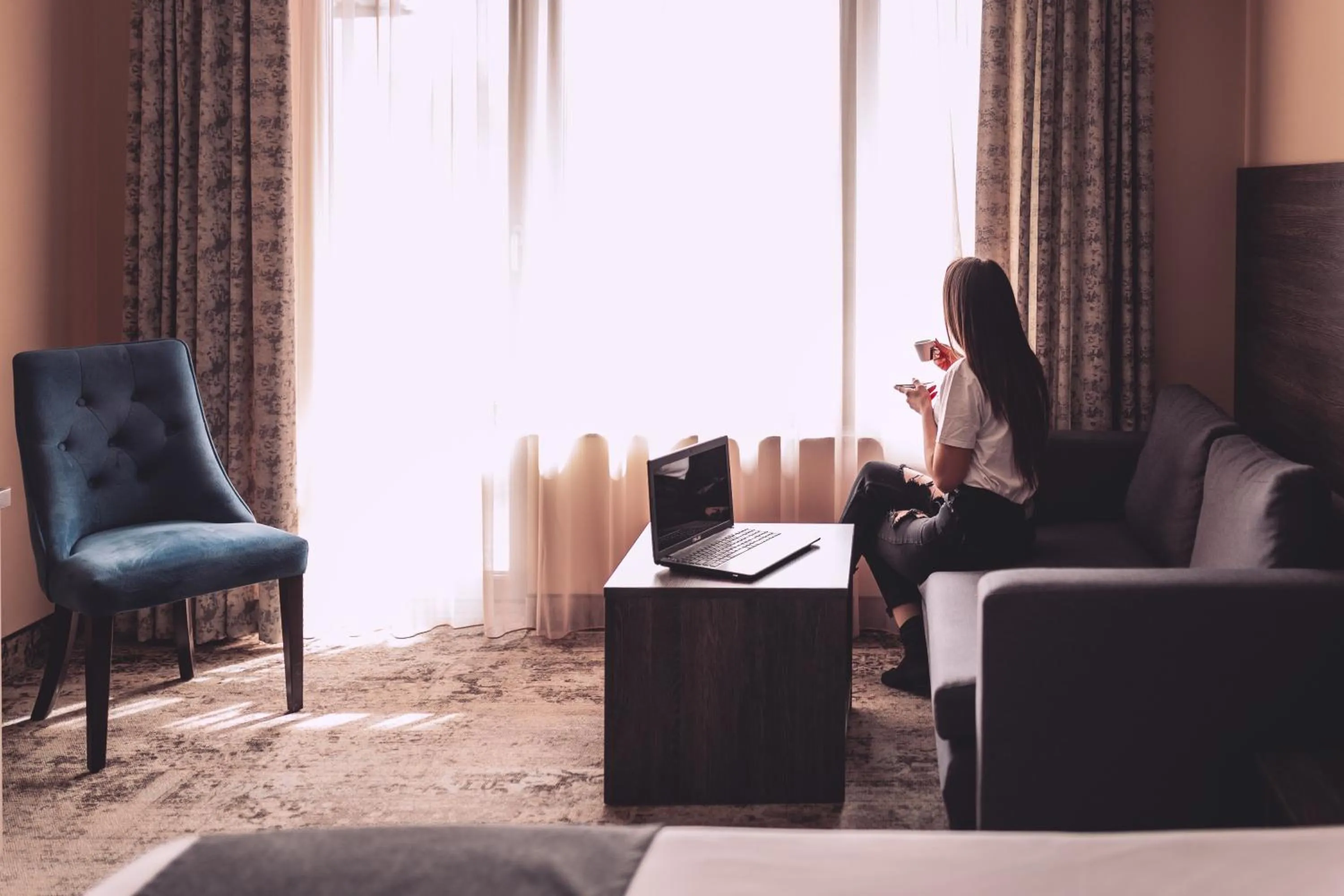 Seating area in Plaza Hotel Plovdiv - Free Parking