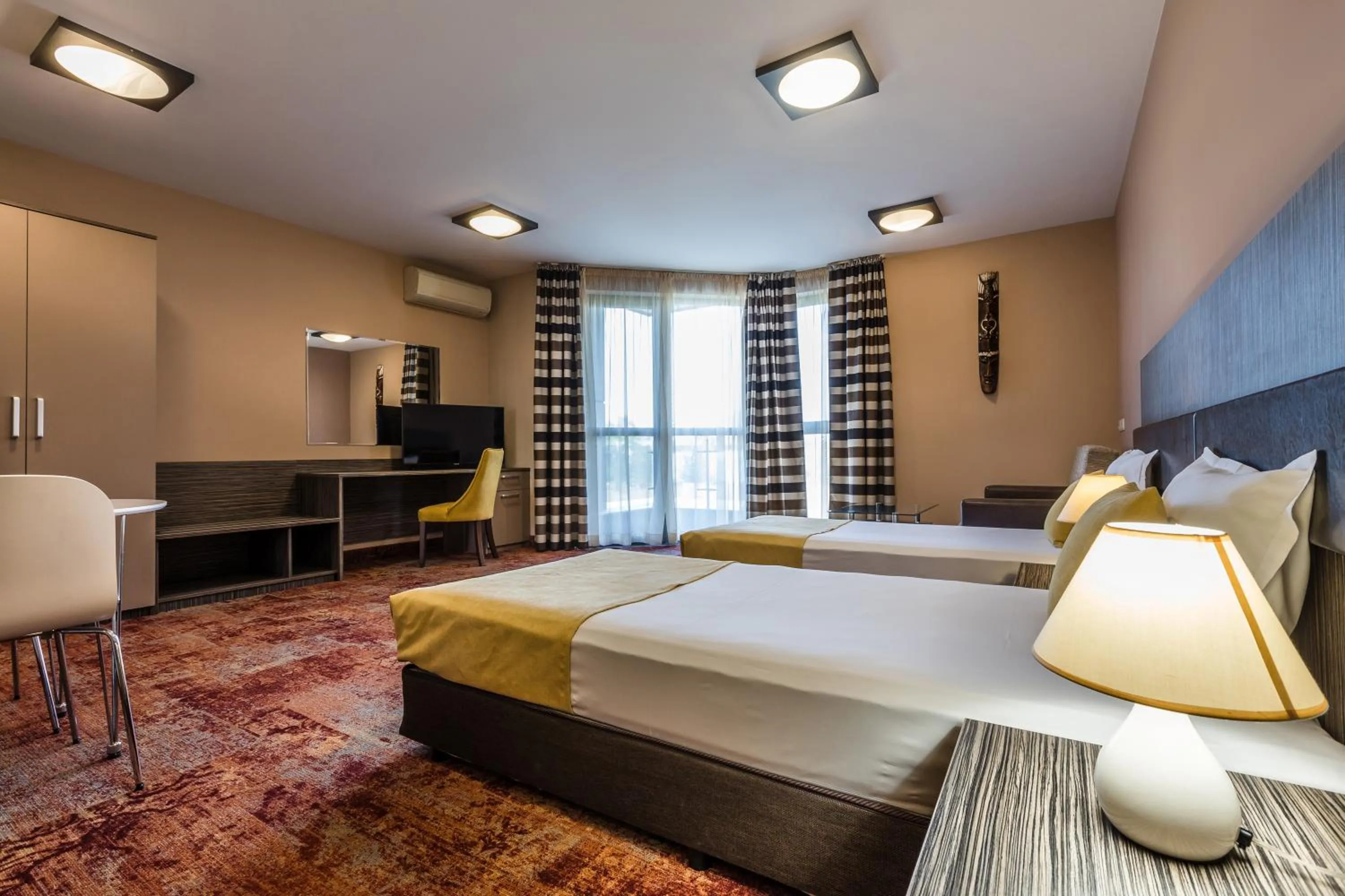 Photo of the whole room, Bed in Plaza Hotel Plovdiv - Free Parking