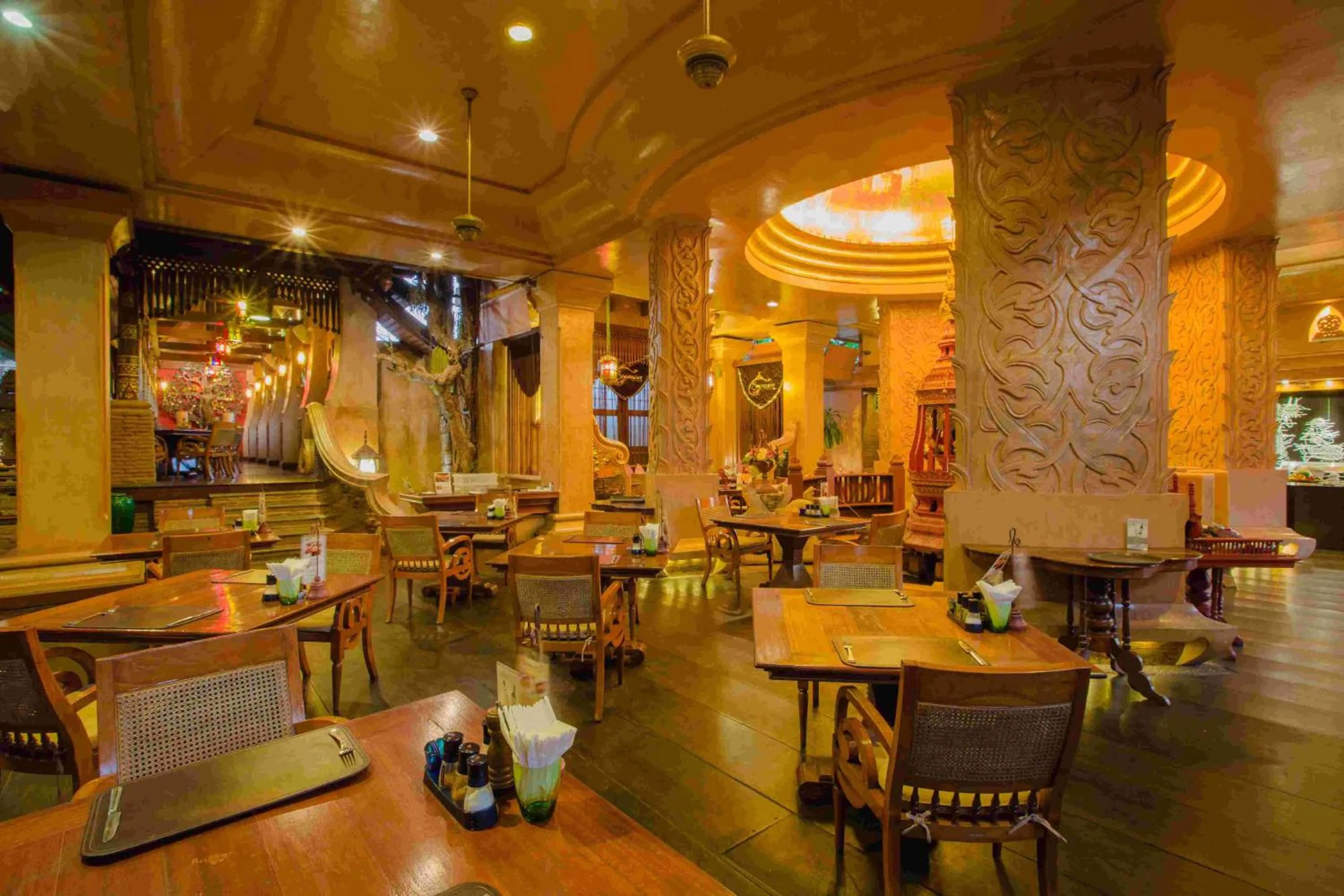 Restaurant/places to eat in Sawasdee Village